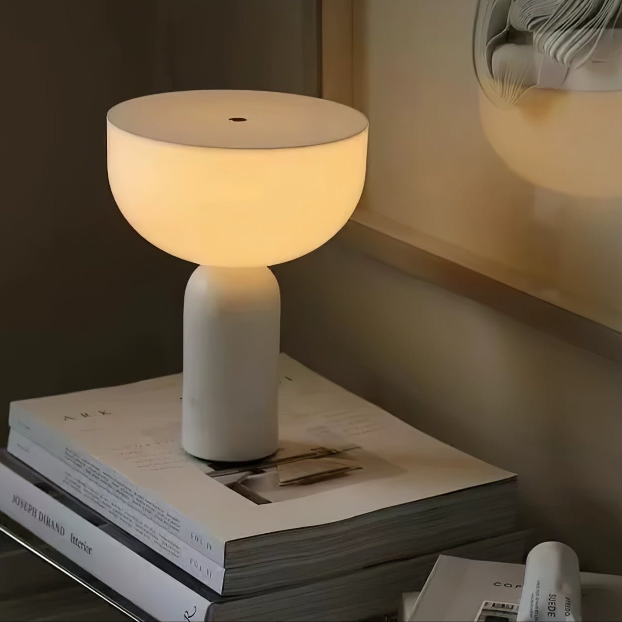 Arno Sphere Marble Table Lamp - Blowlighting