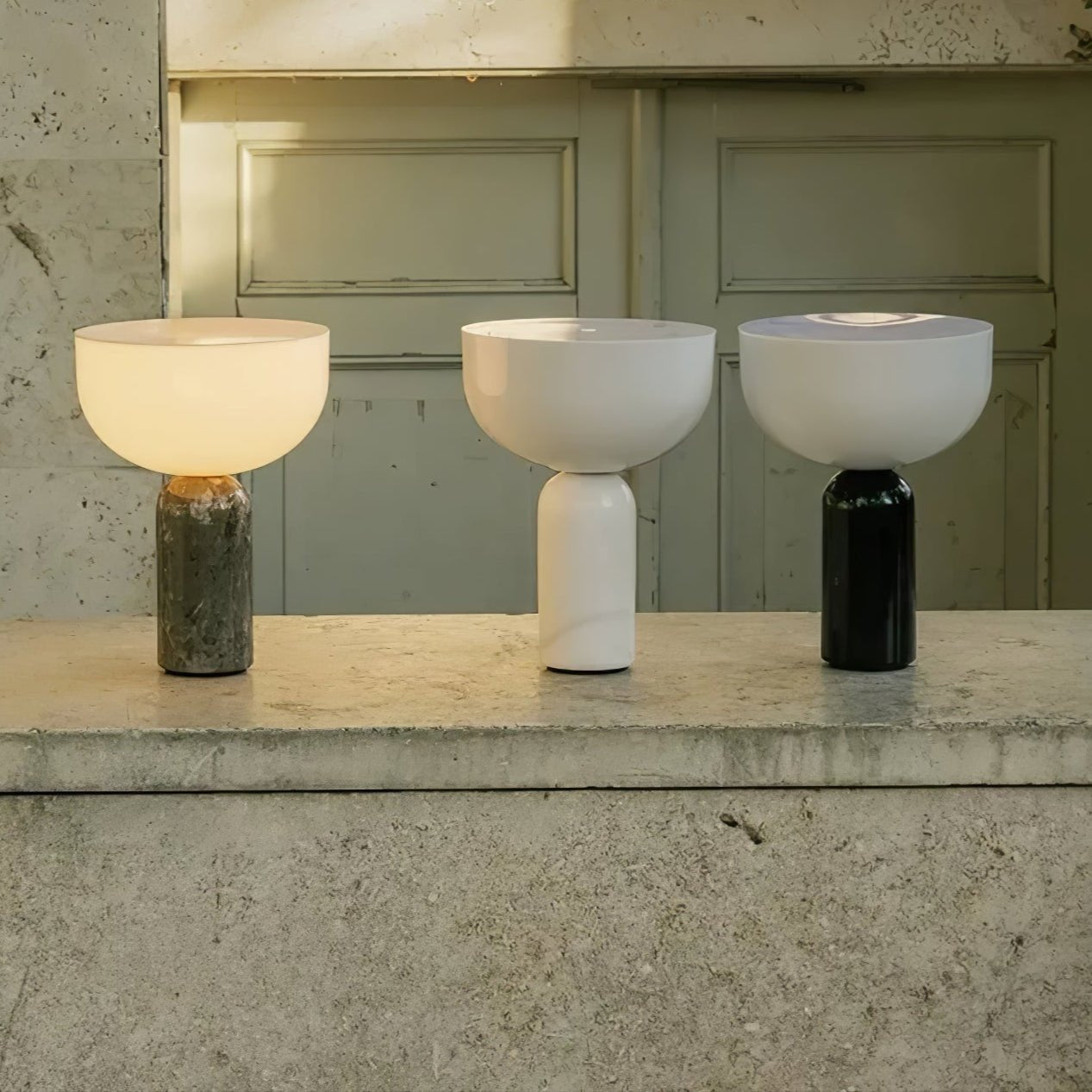 Arno Sphere Marble Table Lamp - Blowlighting
