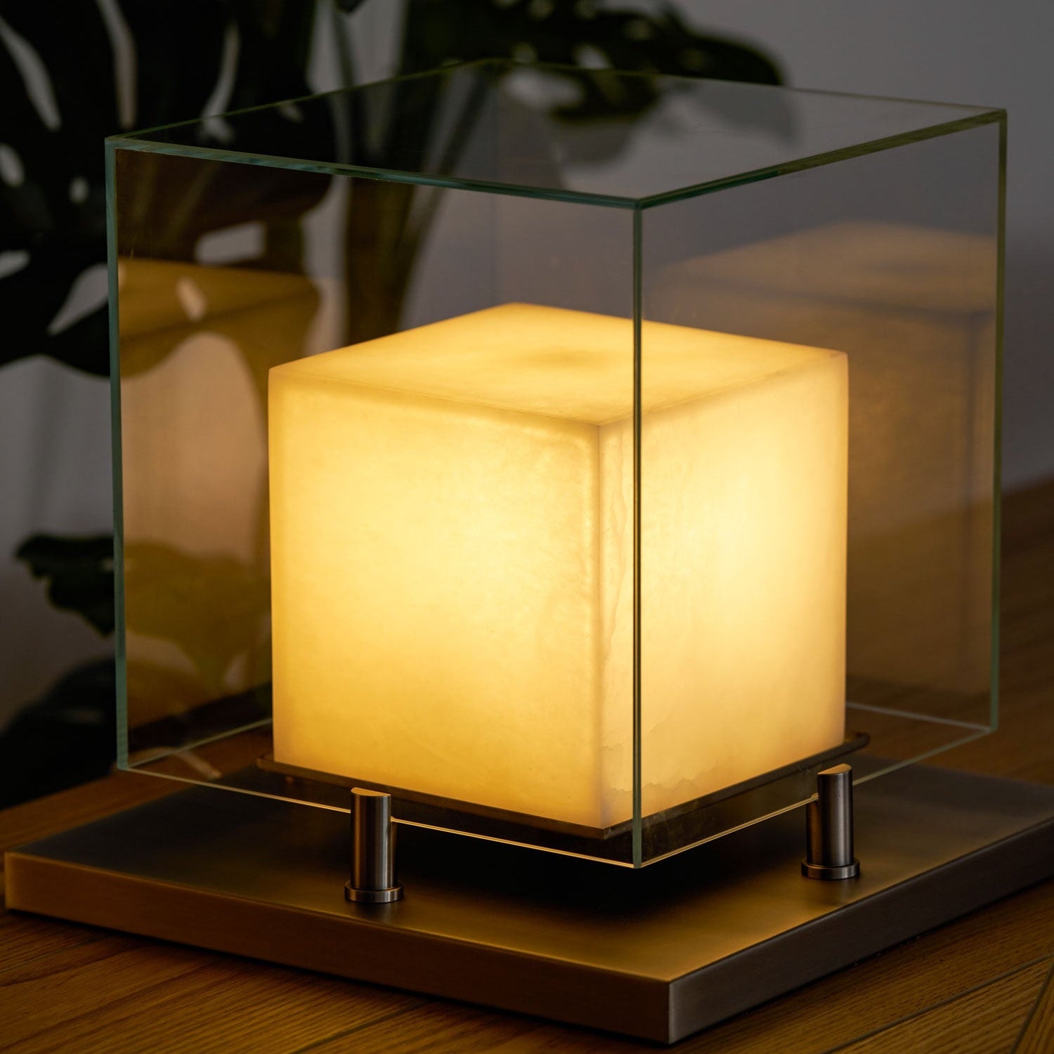 Cubo Alabaster Table Lamp - Blowlighting