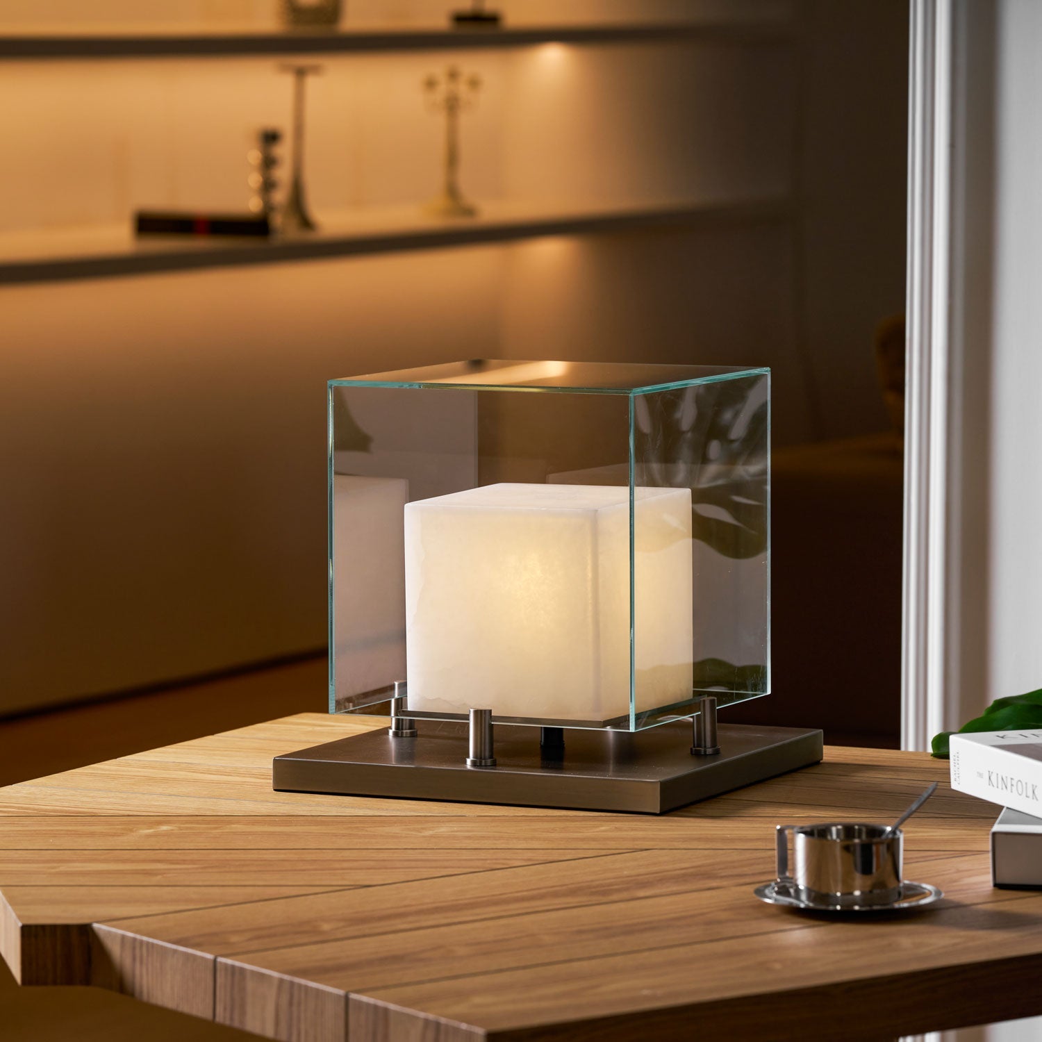 Cubo Alabaster Table Lamp - Blowlighting