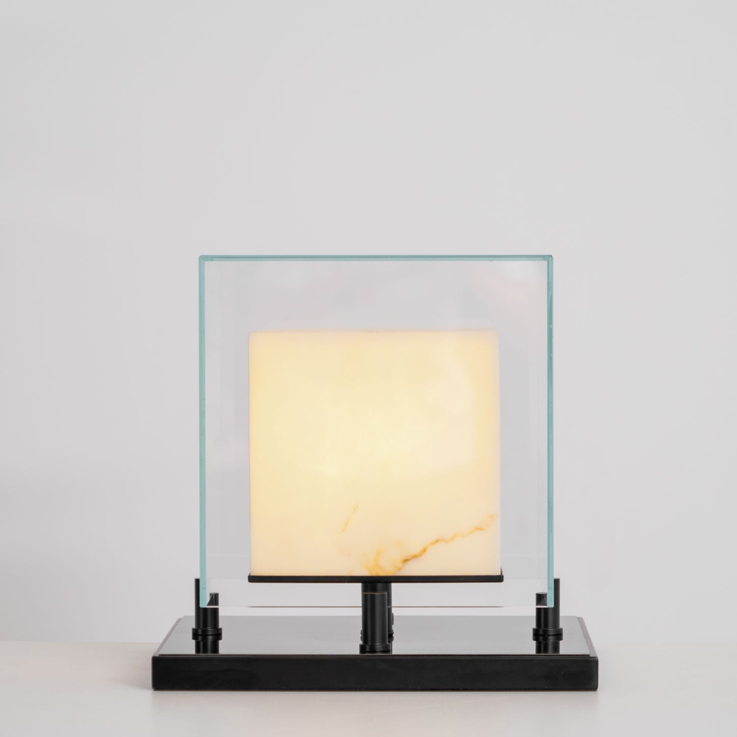 Cubo Alabaster Table Lamp - Blowlighting
