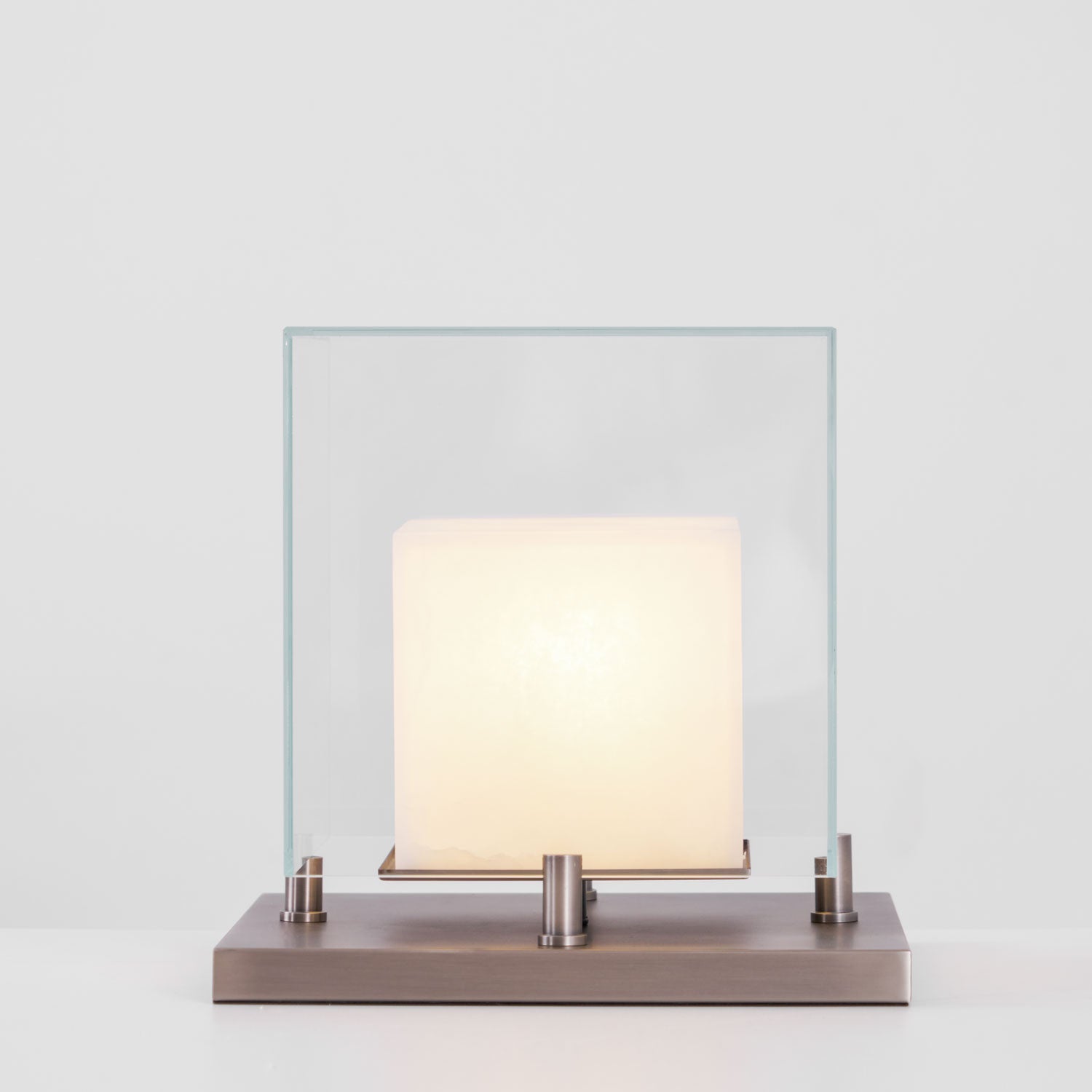 Cubo Alabaster Table Lamp - Blowlighting
