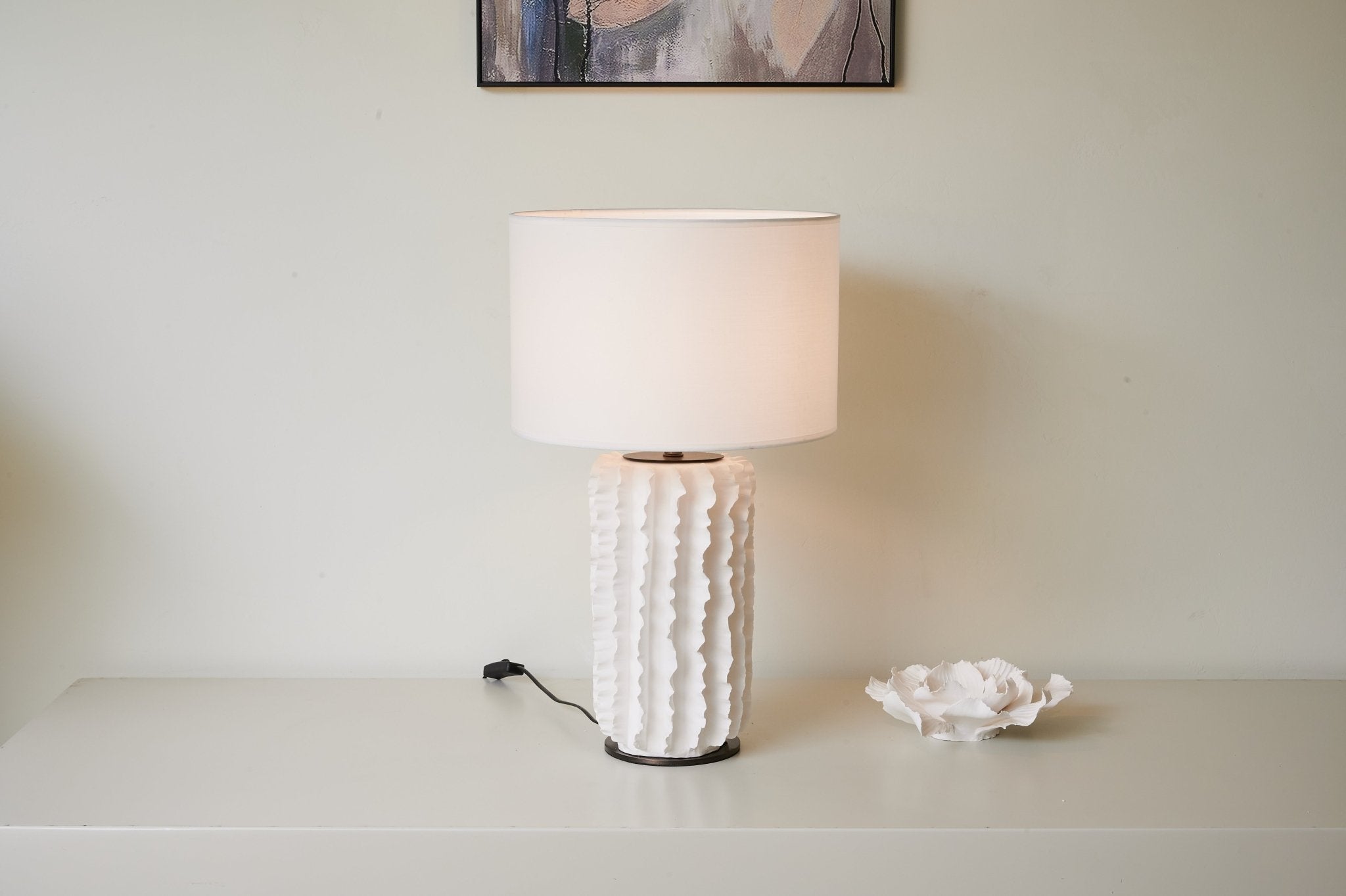 Arroyo Sculpted Ceramic Table Lamp - Blowlighting