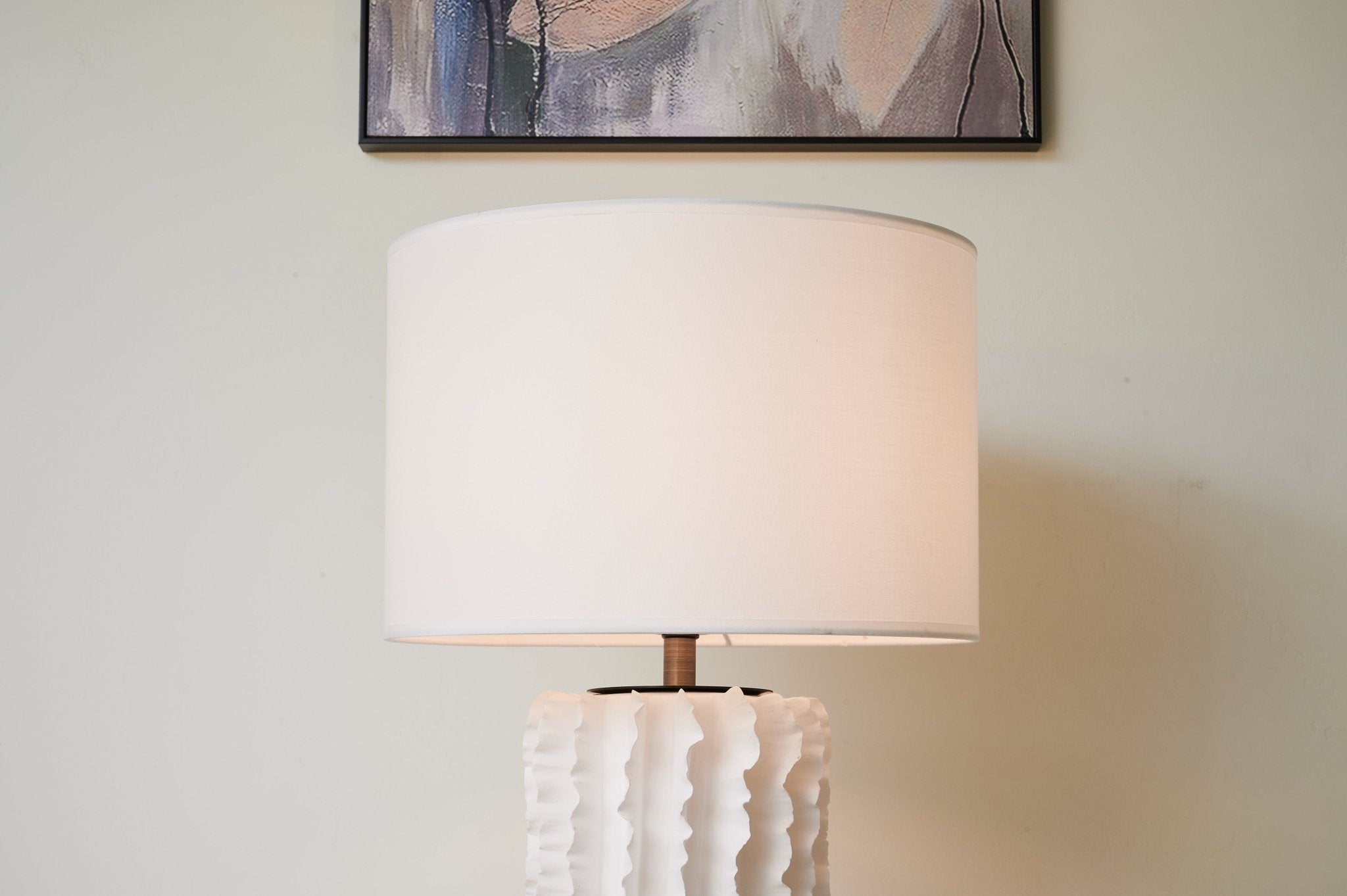 Arroyo Sculpted Ceramic Table Lamp - Blowlighting