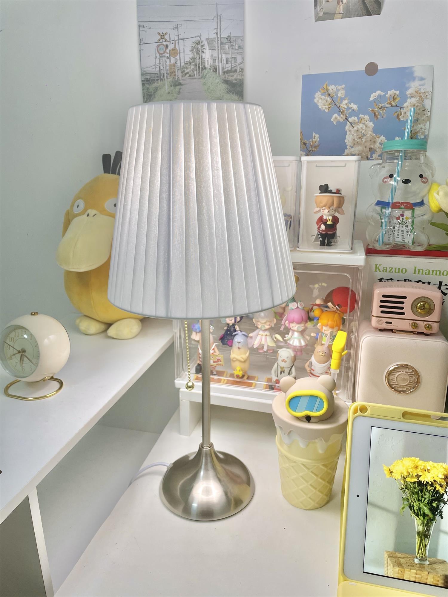 Arstid Table Lamp - Blowlighting