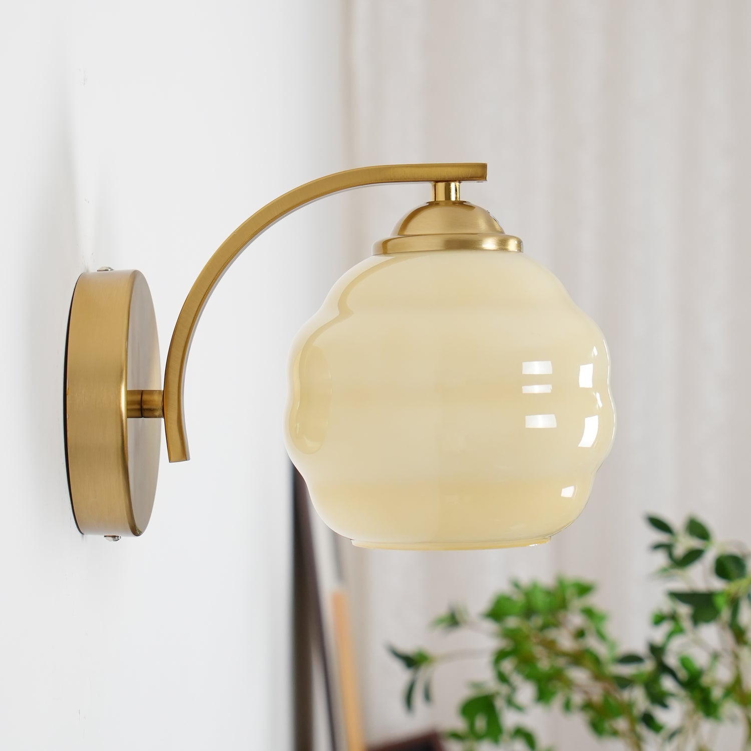 Art Deco Vintage Wall Lamp - Blowlighting