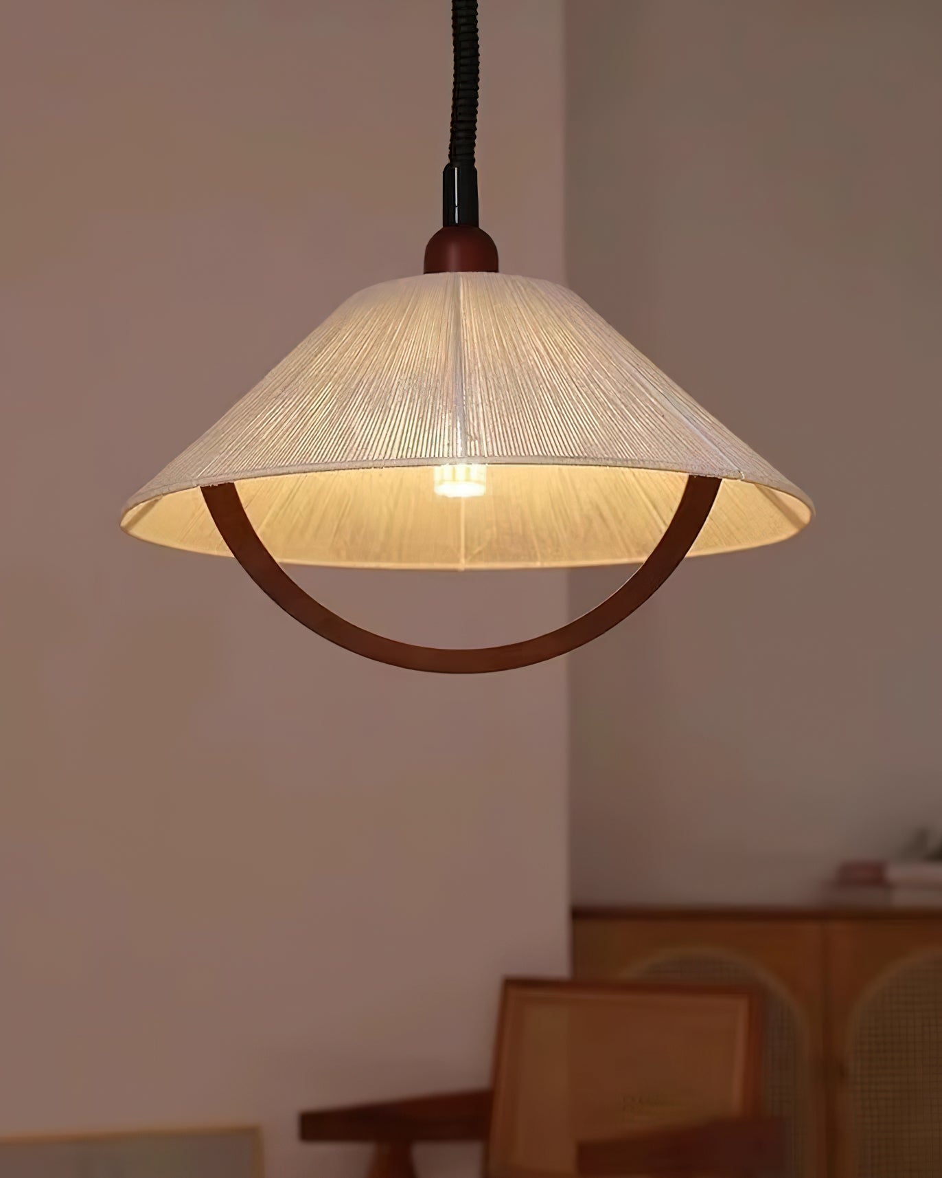 Arta Pendant Lamp - Blowlighting