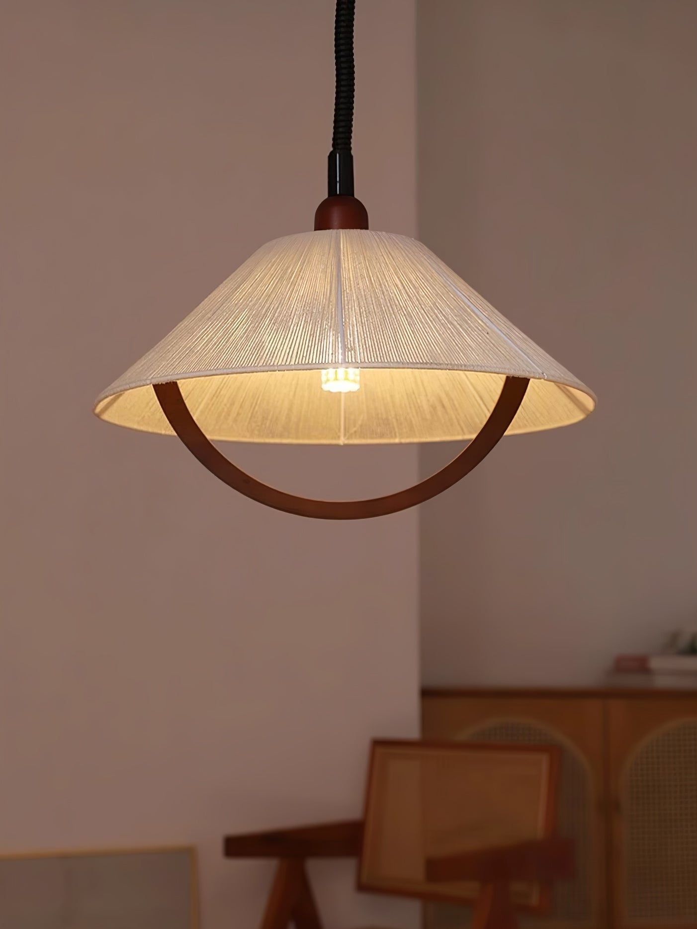 Arta Pendant Lamp - Blowlighting