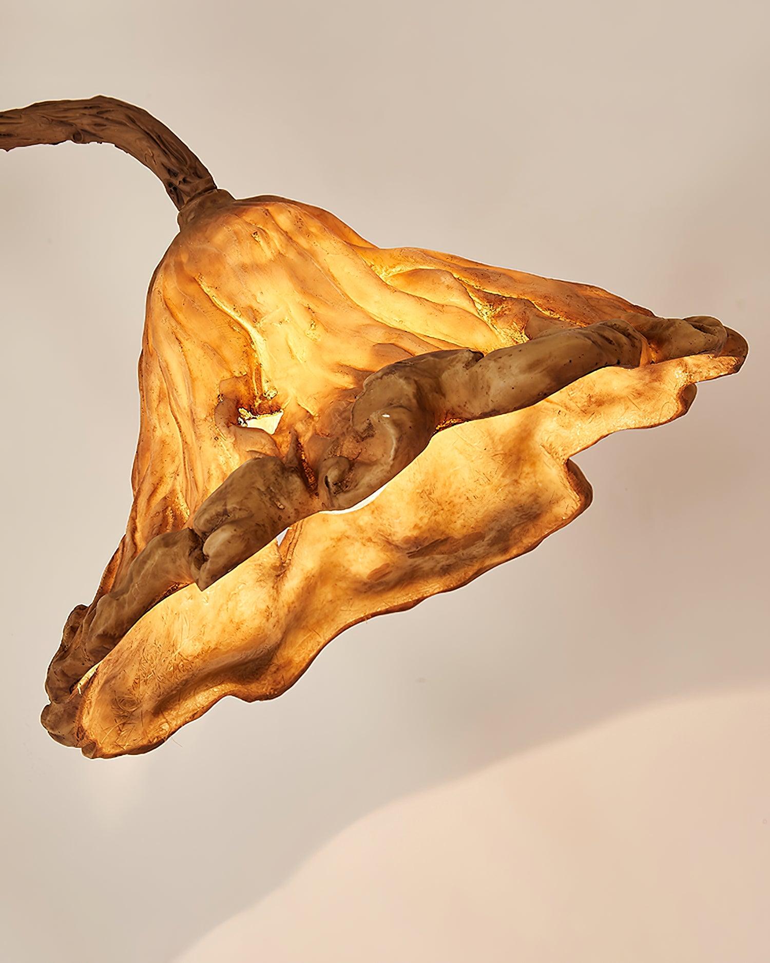 Artistic Lotus Leaf Floor Lamp - Blowlighting