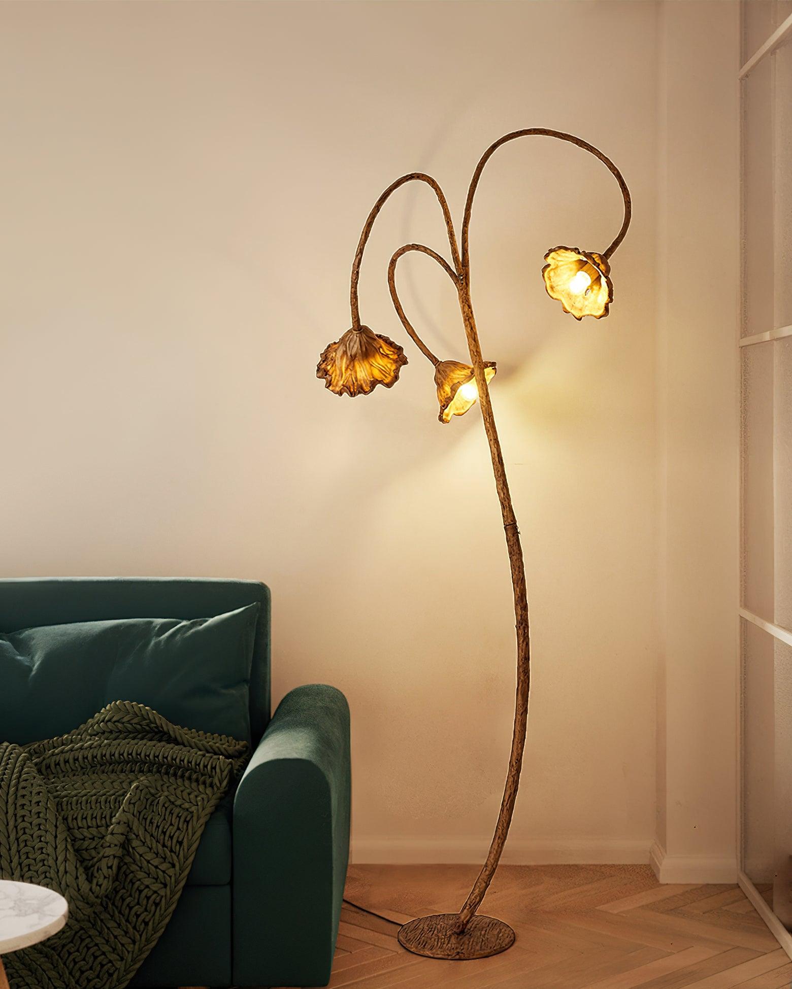 Artistic Lotus Leaf Floor Lamp - Blowlighting