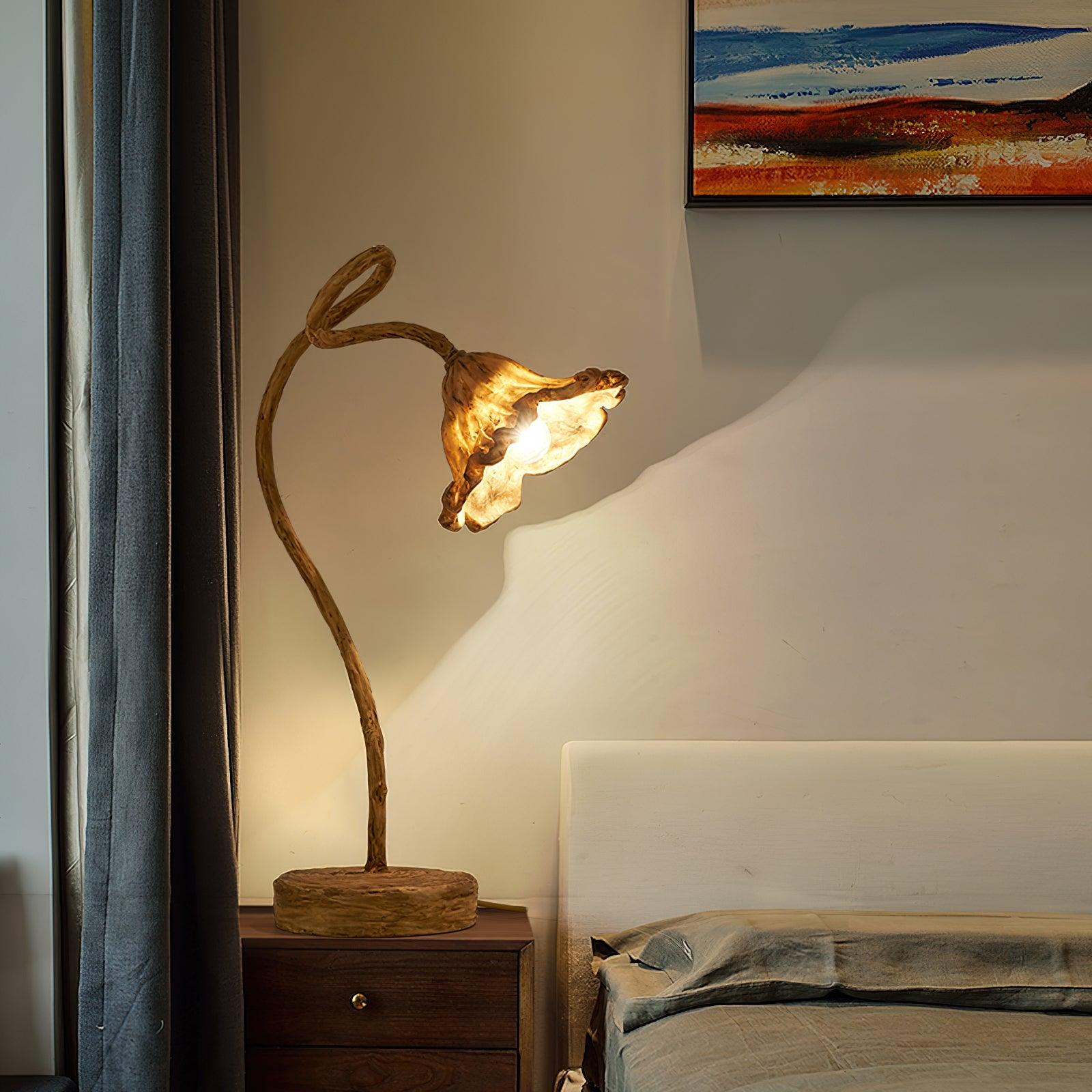Artistic Lotus Leaf Table Lamp - Blowlighting