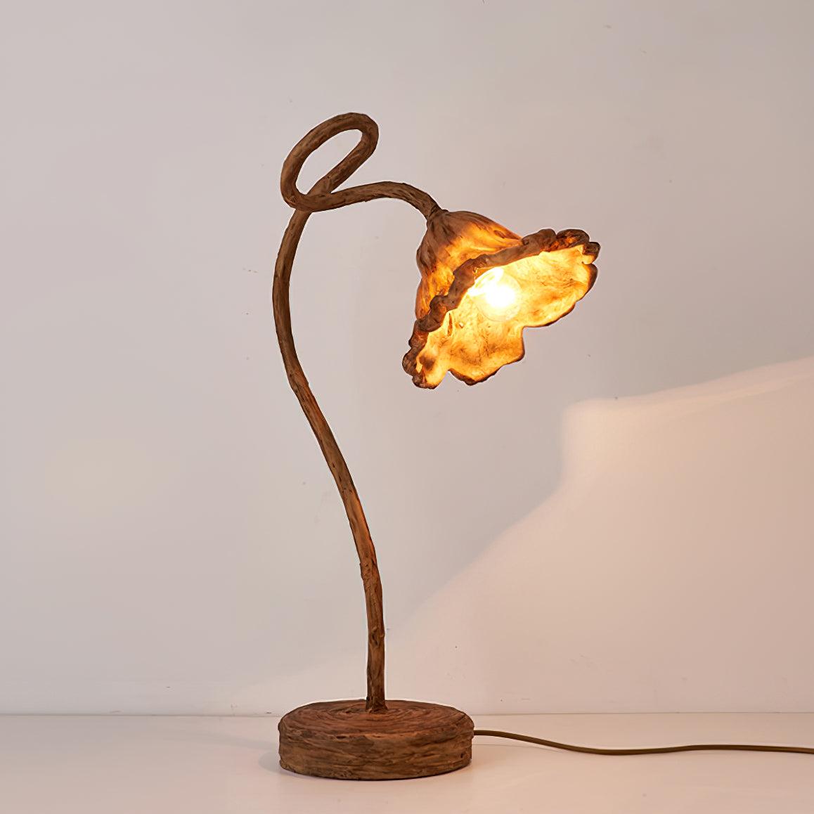 Artistic Lotus Leaf Table Lamp - Blowlighting
