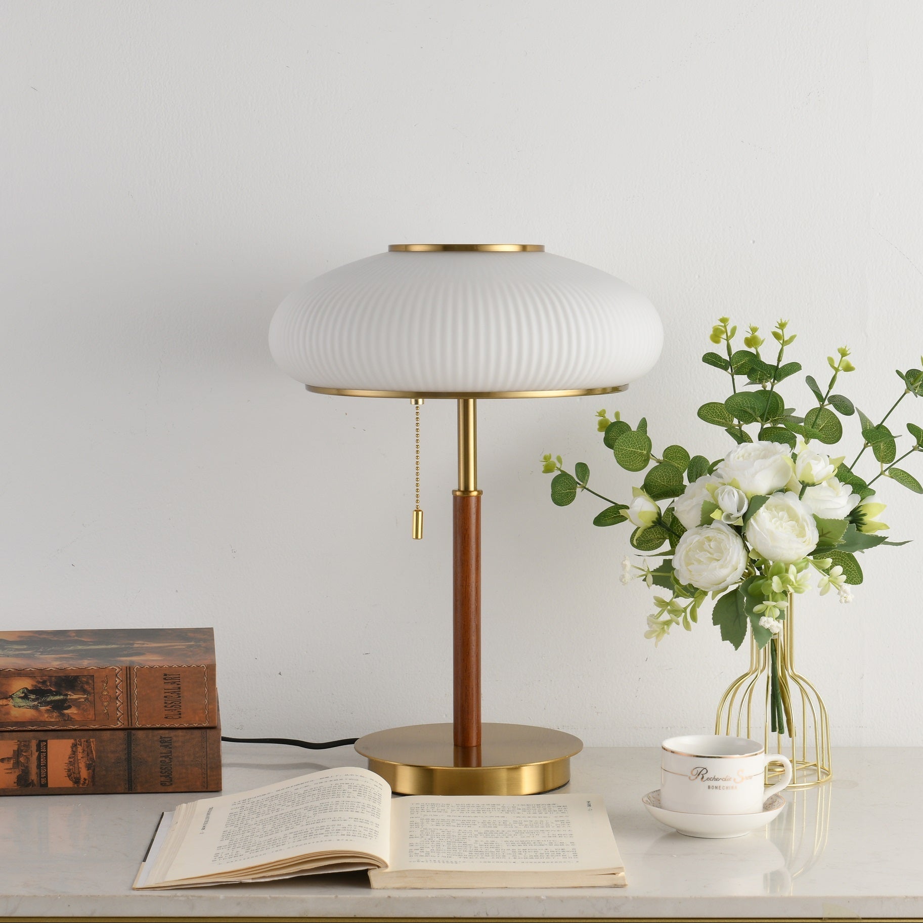 Arvia Table Lamp - Blowlighting