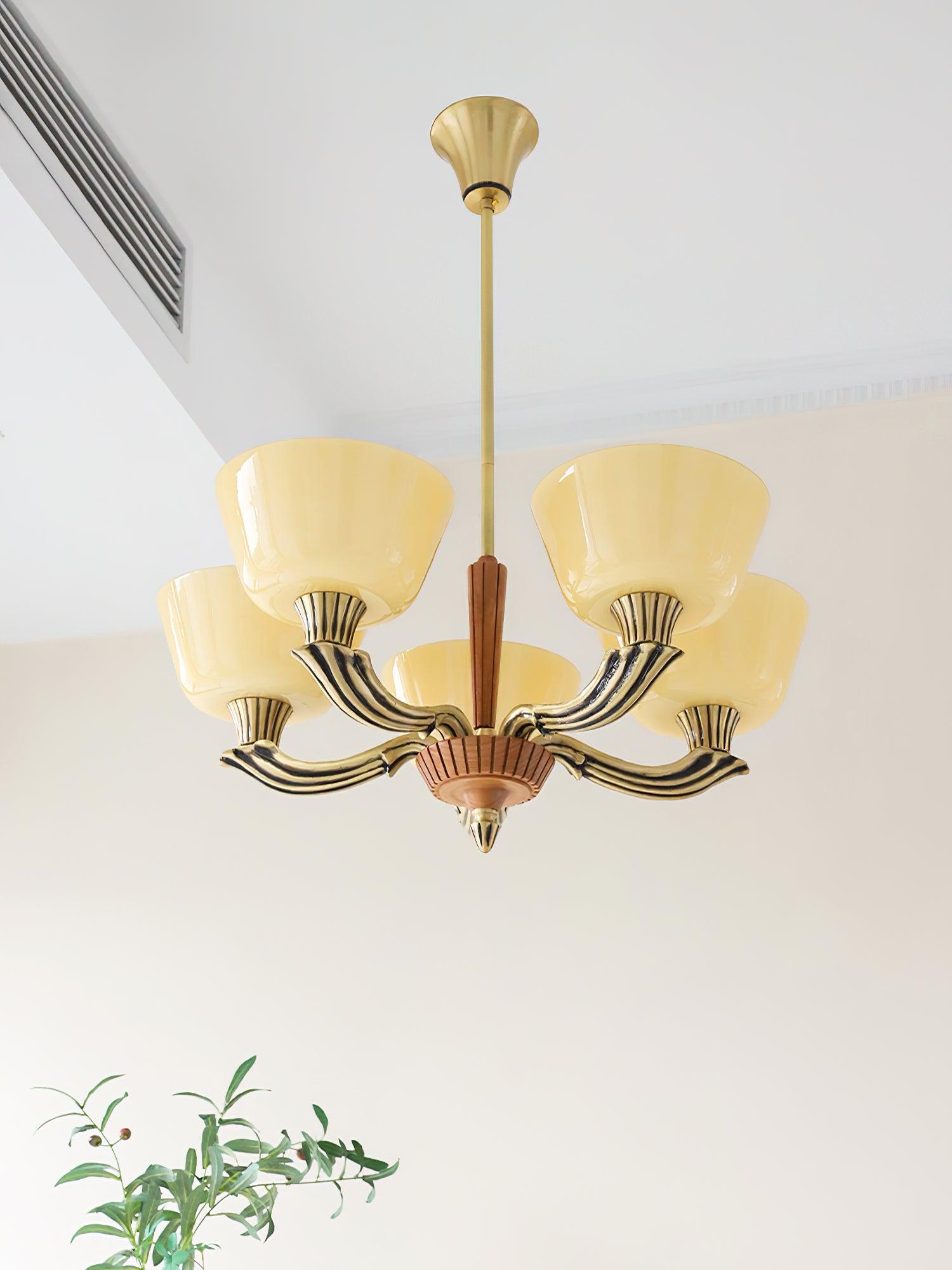 Lustra Chandelier Flared Shade Vintage - Blowlighting