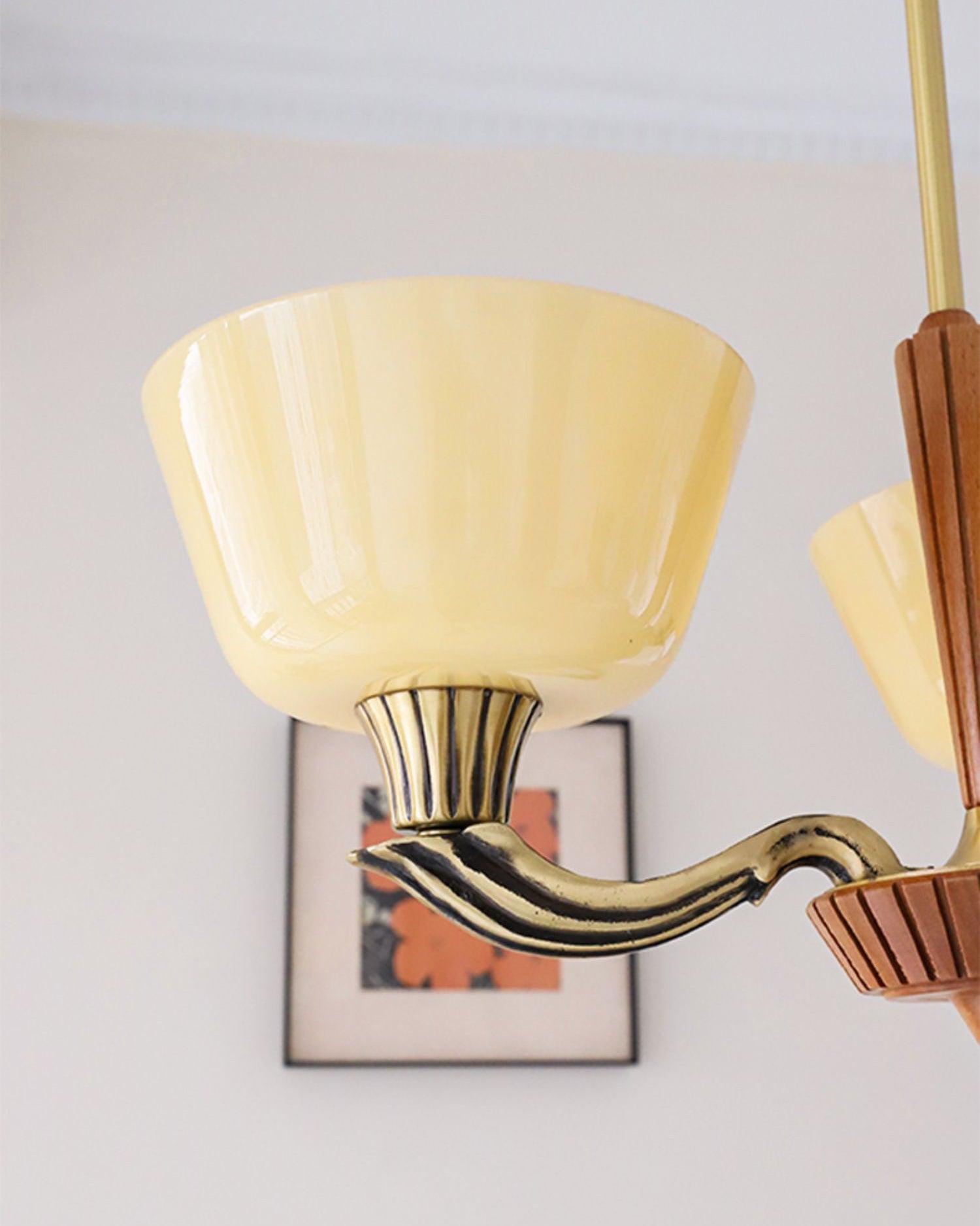 Lustra Chandelier Flared Shade Vintage - Blowlighting