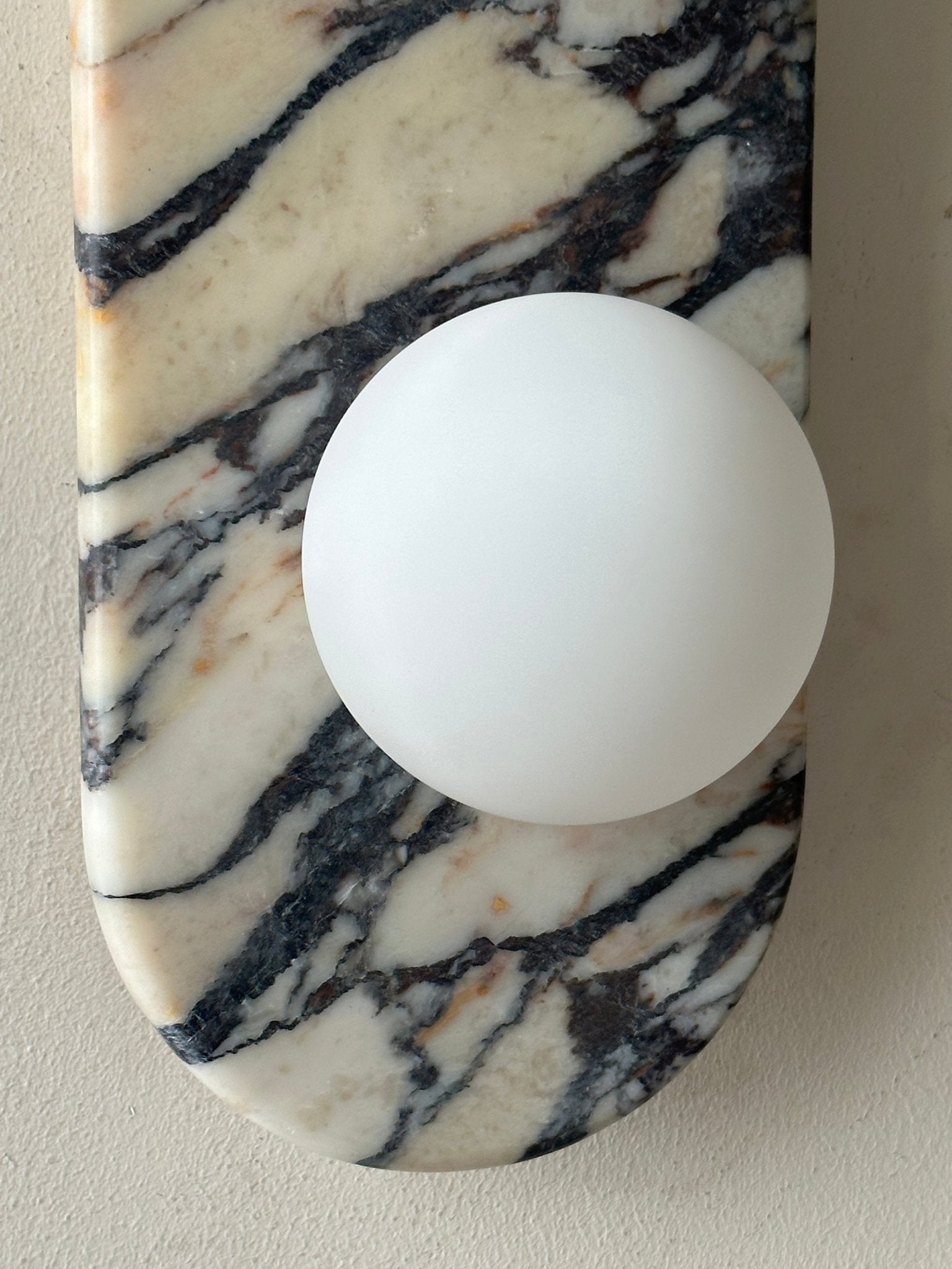 Asteria Wall Lamp - Blowlighting