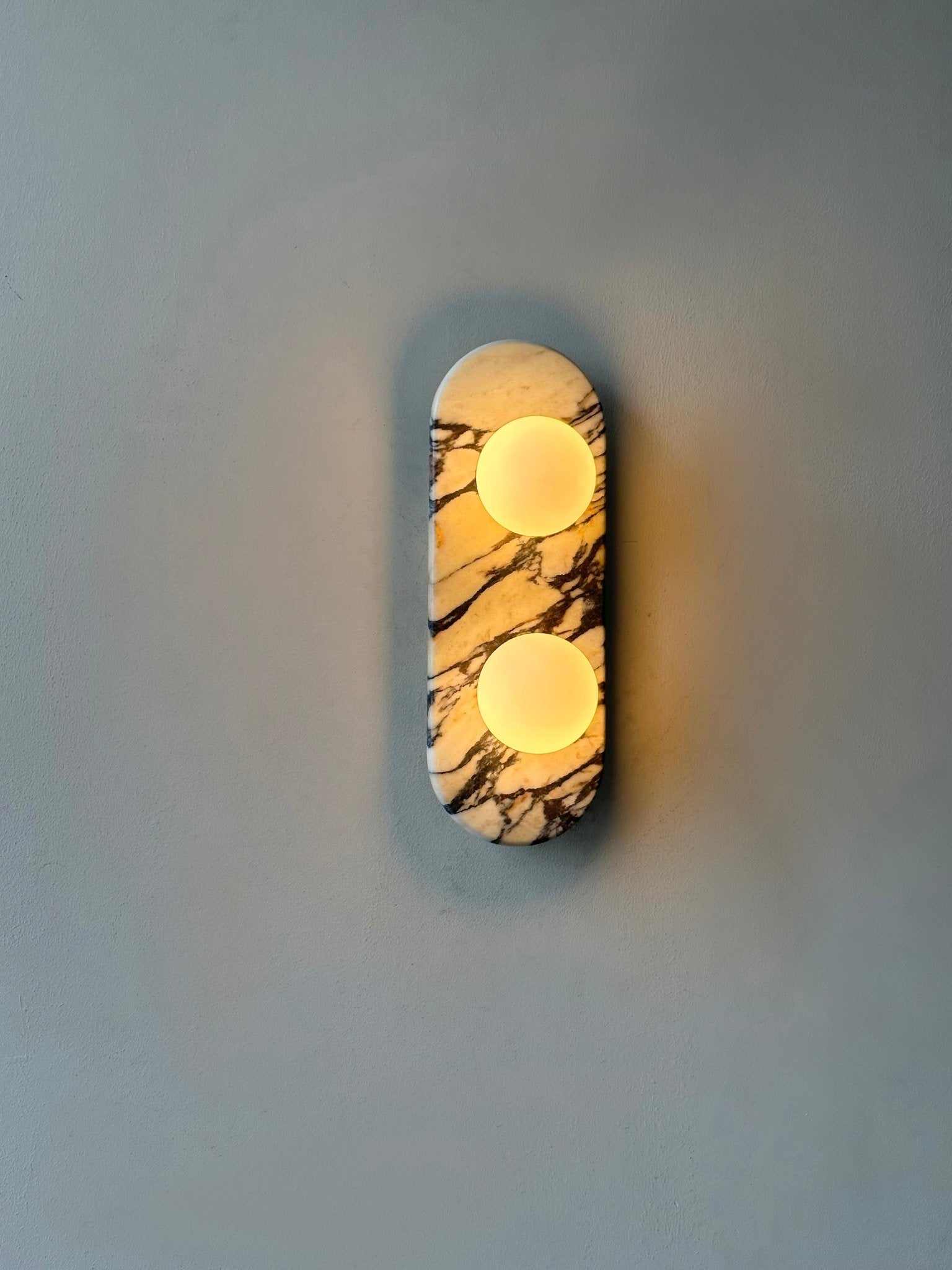 Asteria Wall Lamp - Blowlighting