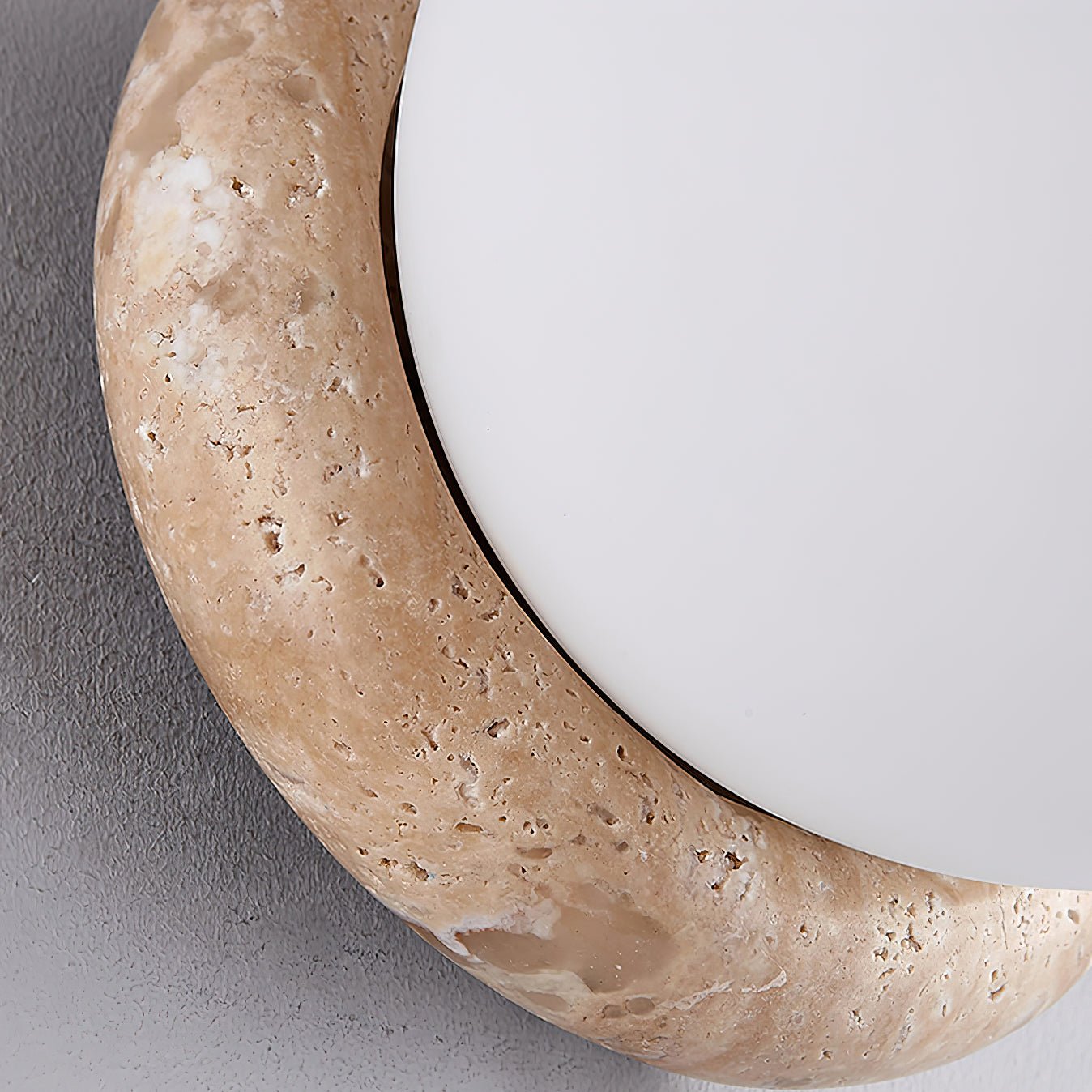 Caliror Round-Plate Travertine Wall Light - Blowlighting