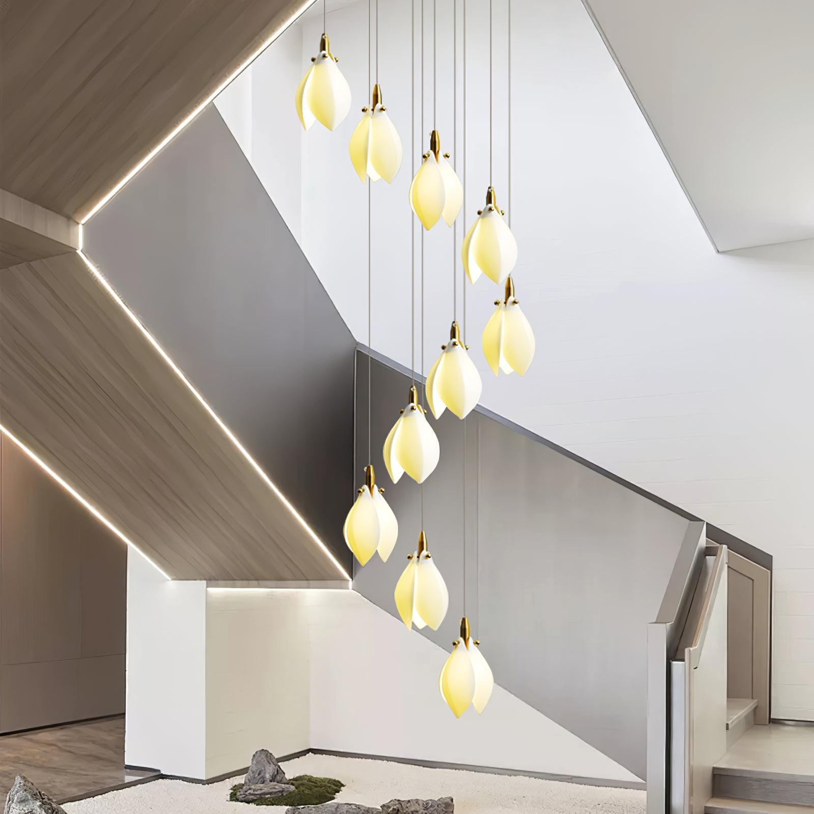 Caphayra Floral Ceramic Brass Chandelier - Blowlighting