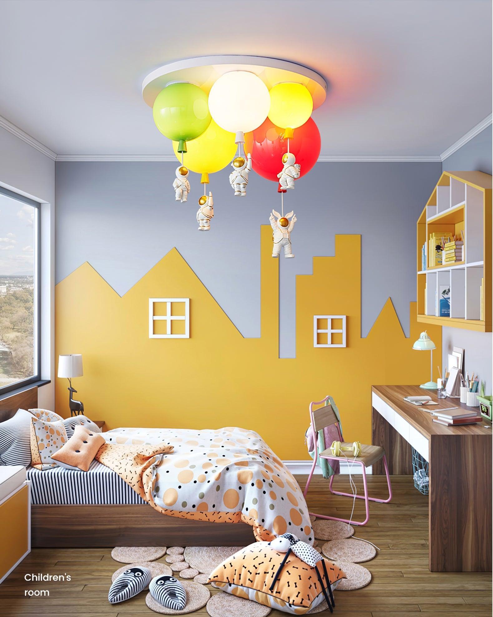 Astronaut Glossy Balloon Ceiling Lamp - Blowlighting