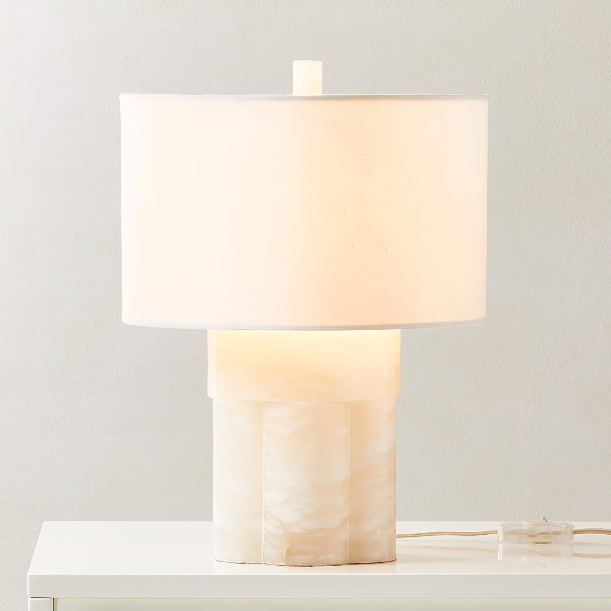 Selene Modern Alabaster Table Lamp - Blowlighting