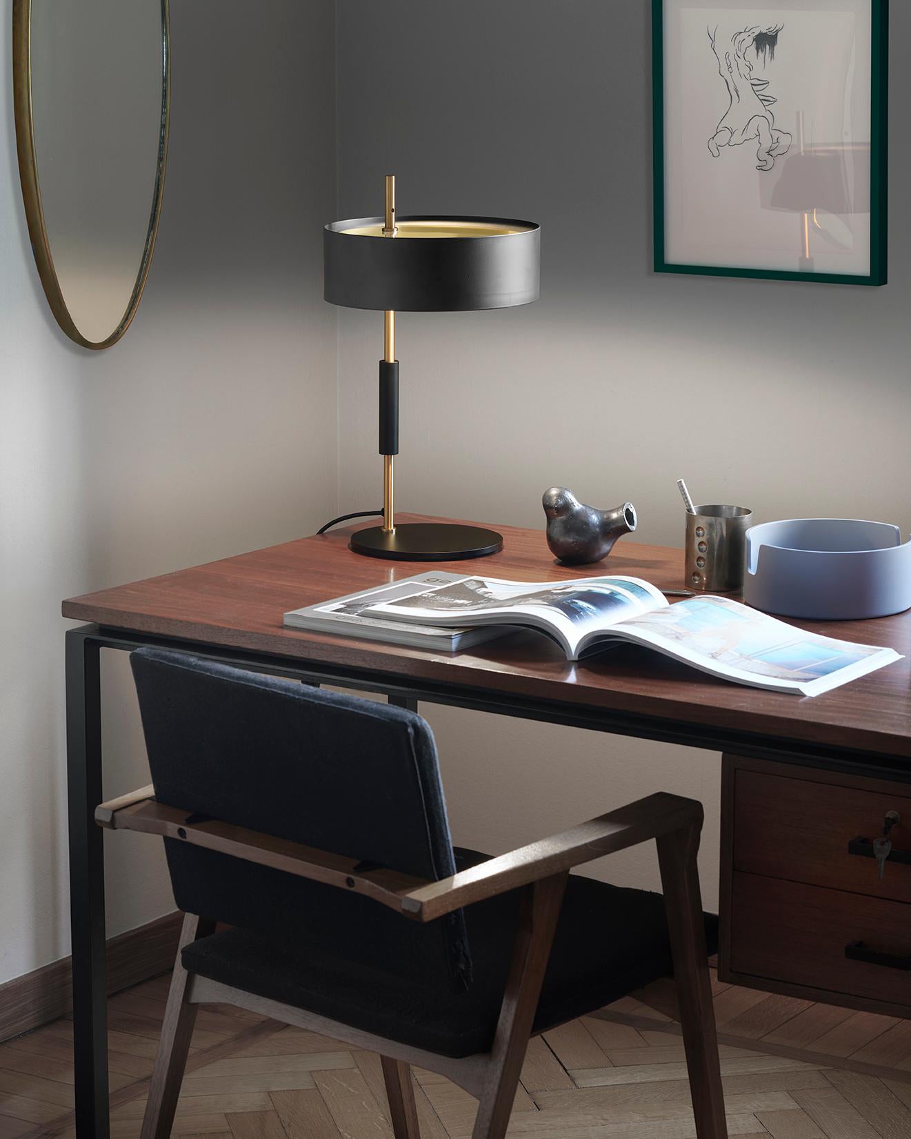 Athezza Table Light - Blowlighting