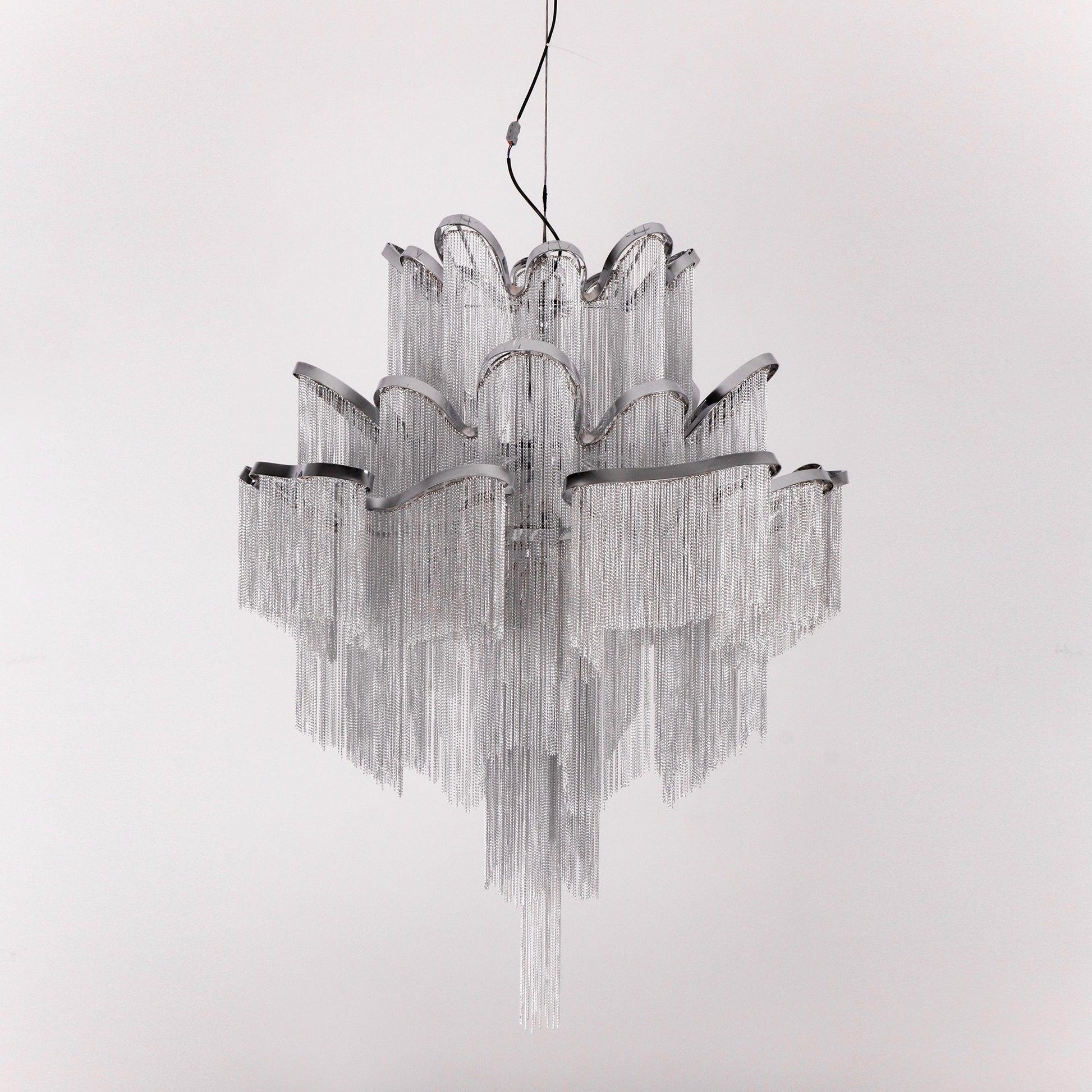 Stream Chain Chandelier - Blowlighting