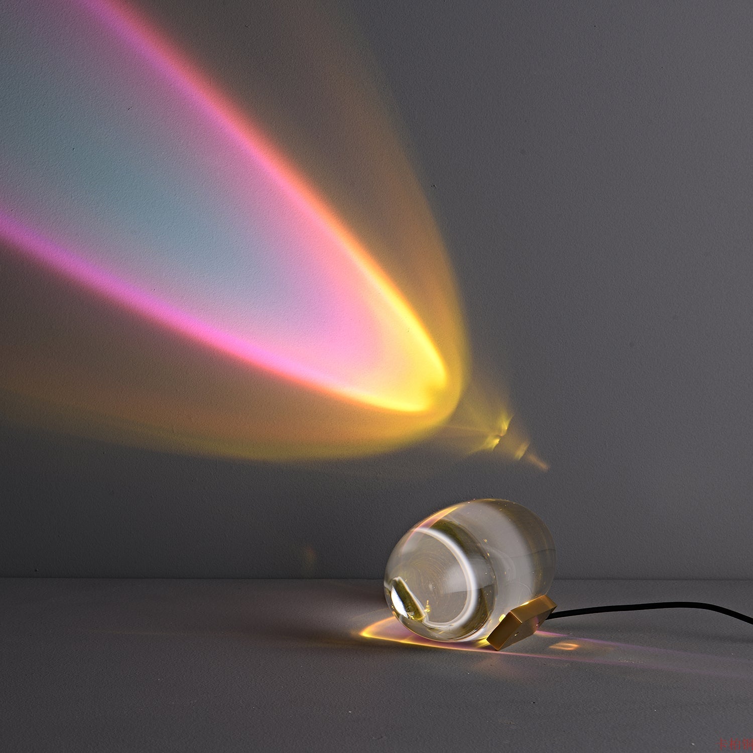 Atman Table Lamp - Blowlighting
