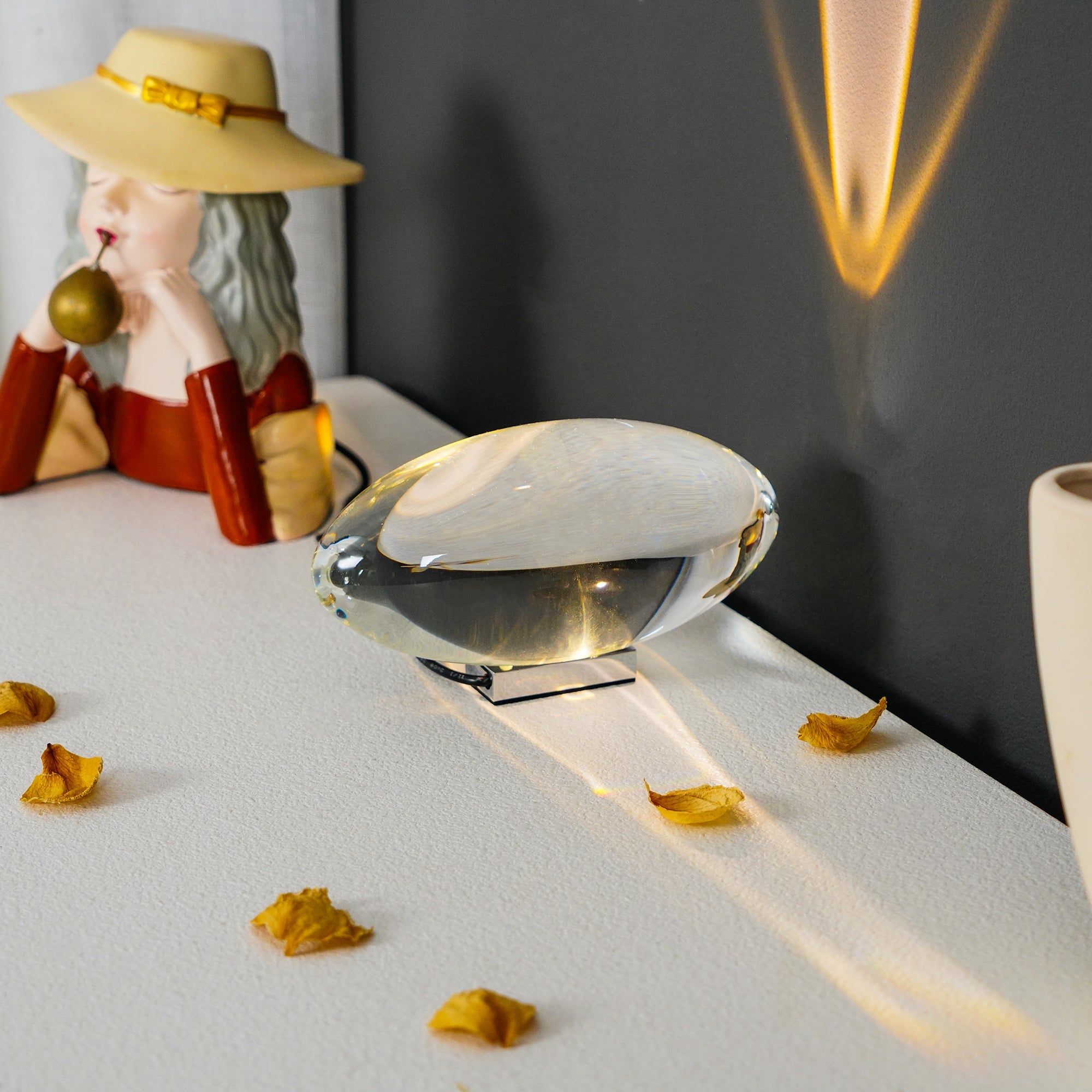Atman Table Lamp - Blowlighting