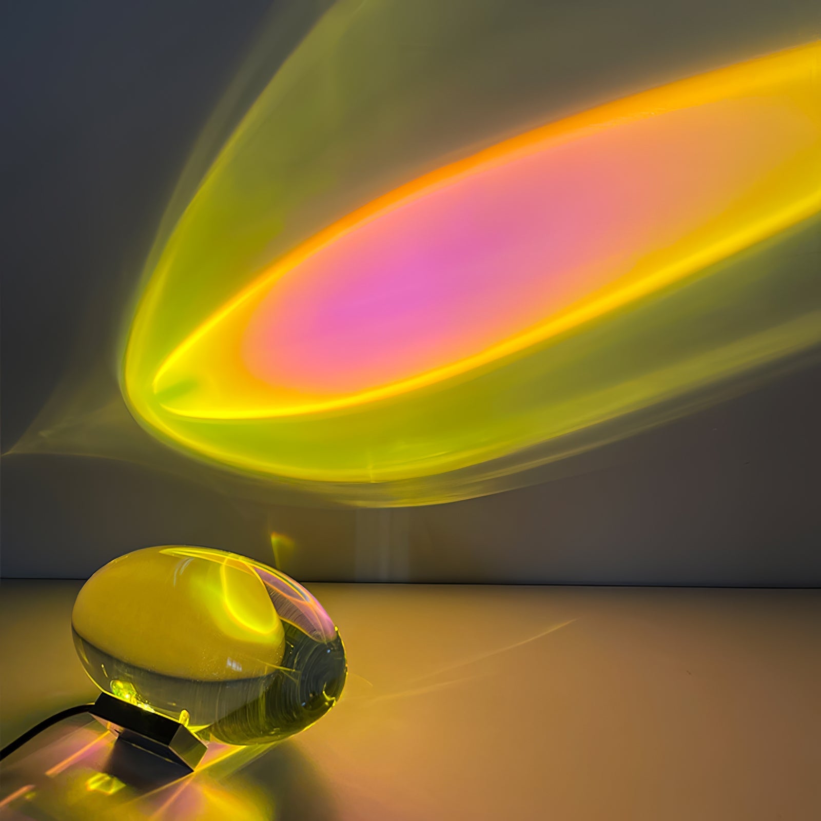 Atman Table Lamp - Blowlighting
