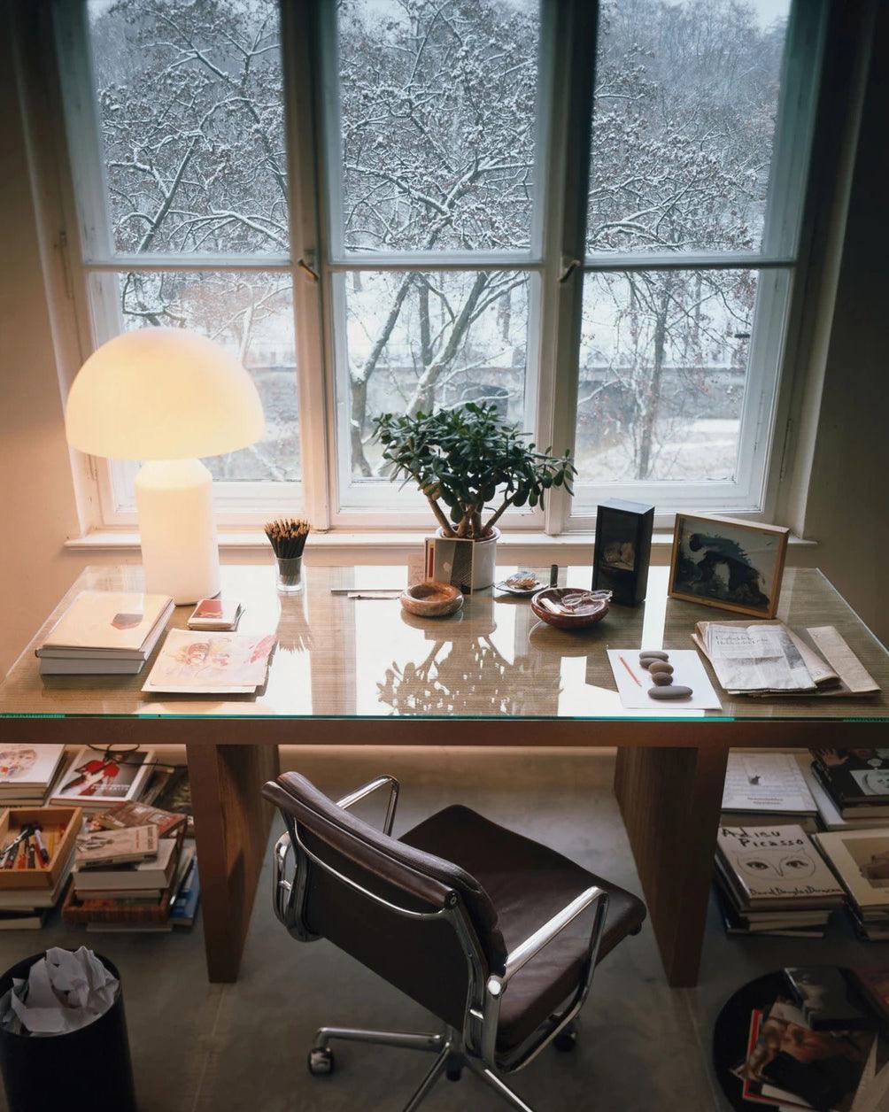 Atollo Glass Table Lamp - Blowlighting