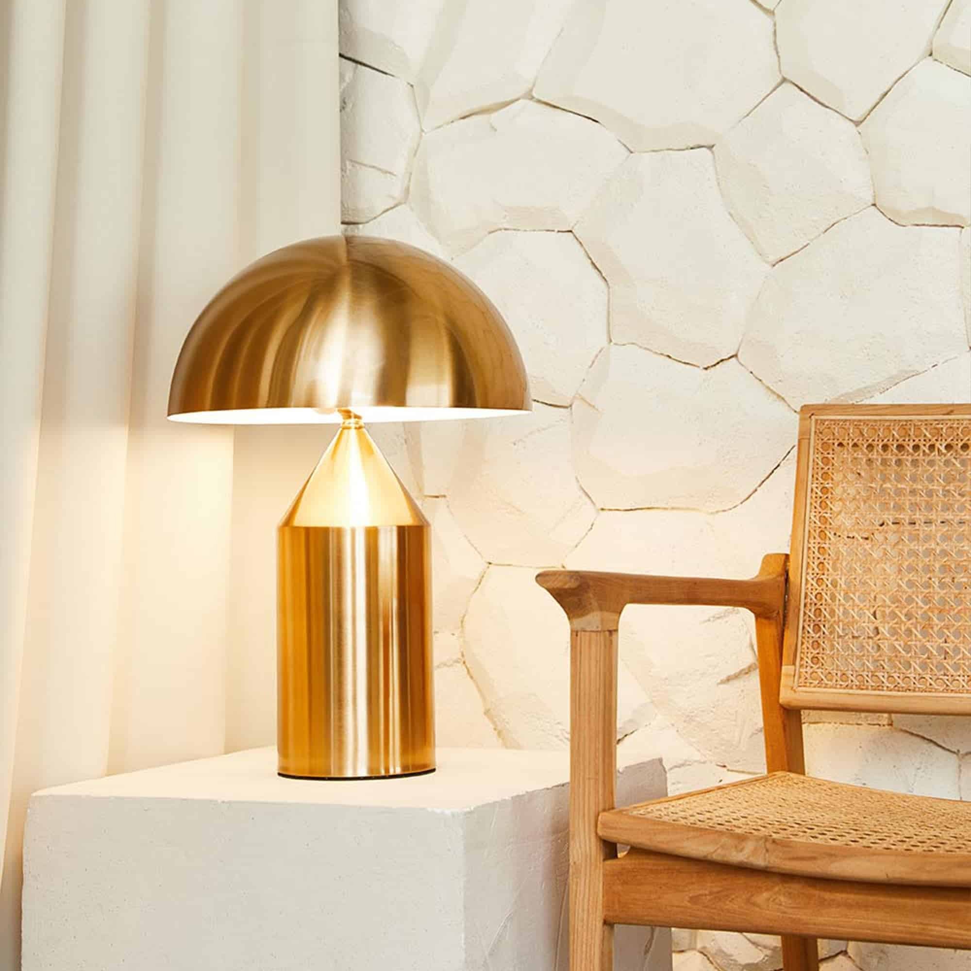 Atollo Table Lamp - Blowlighting