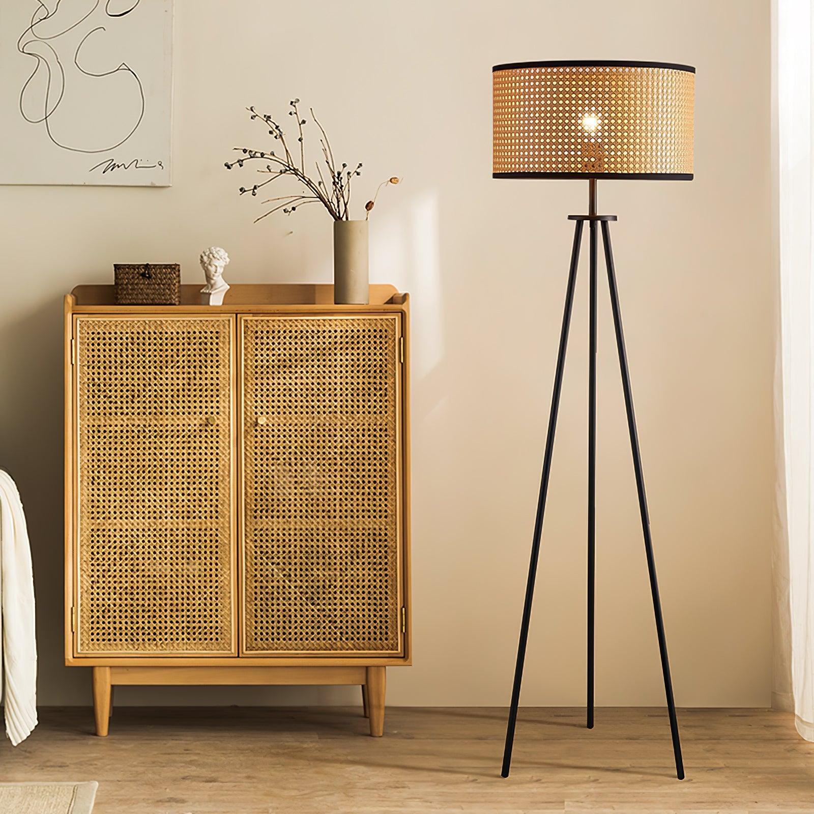 Trio Vintage Bamboo Floor Lamp - Blowlighting