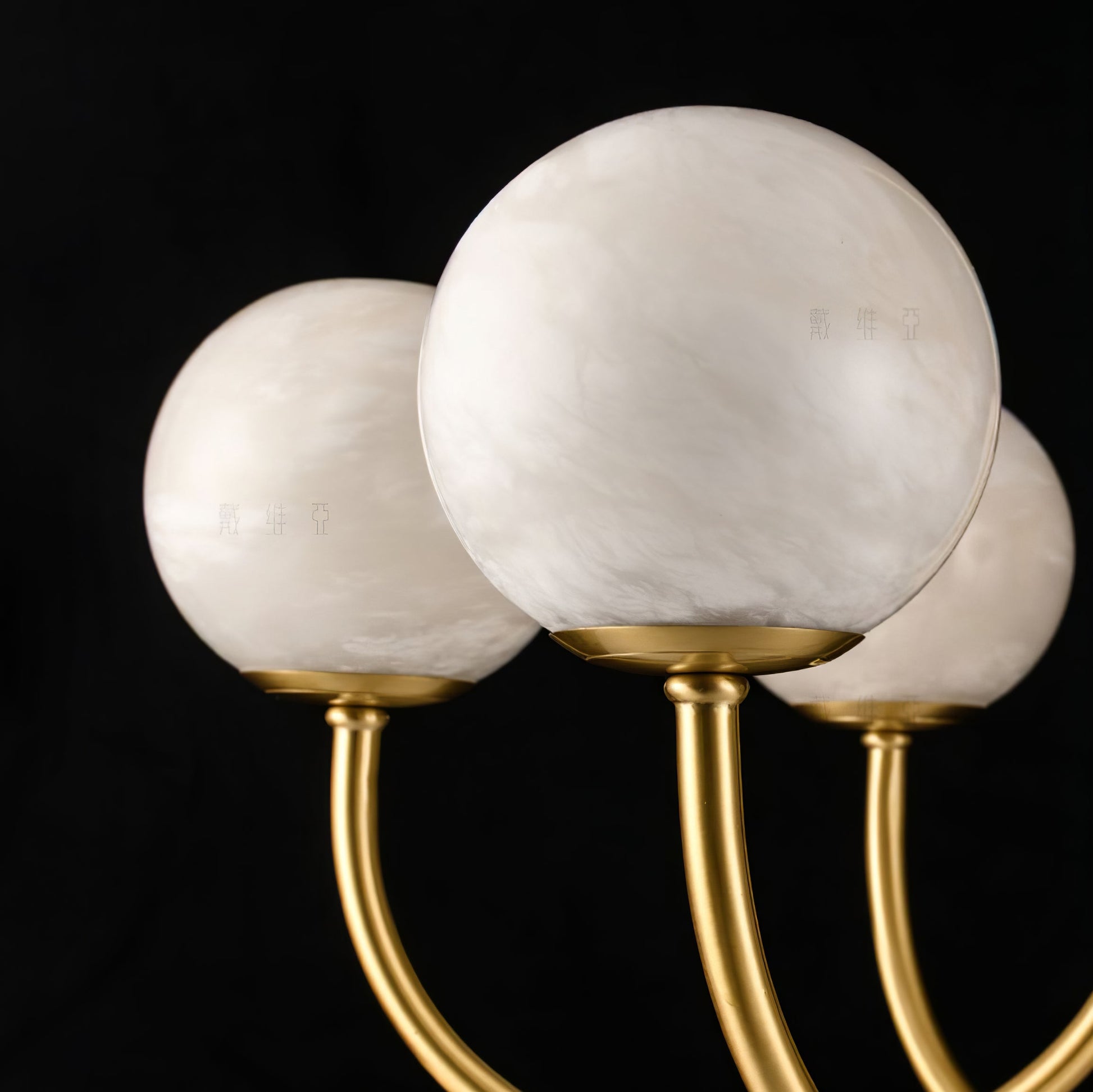 Alira Vintage Alabaster Chandelier Light - Blowlighting