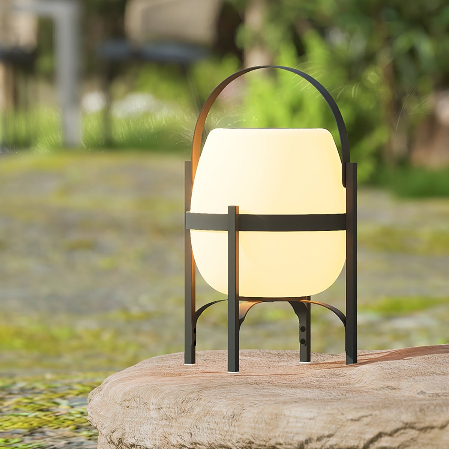 Auren Lantern Outdoor Lamp - Blowlighting