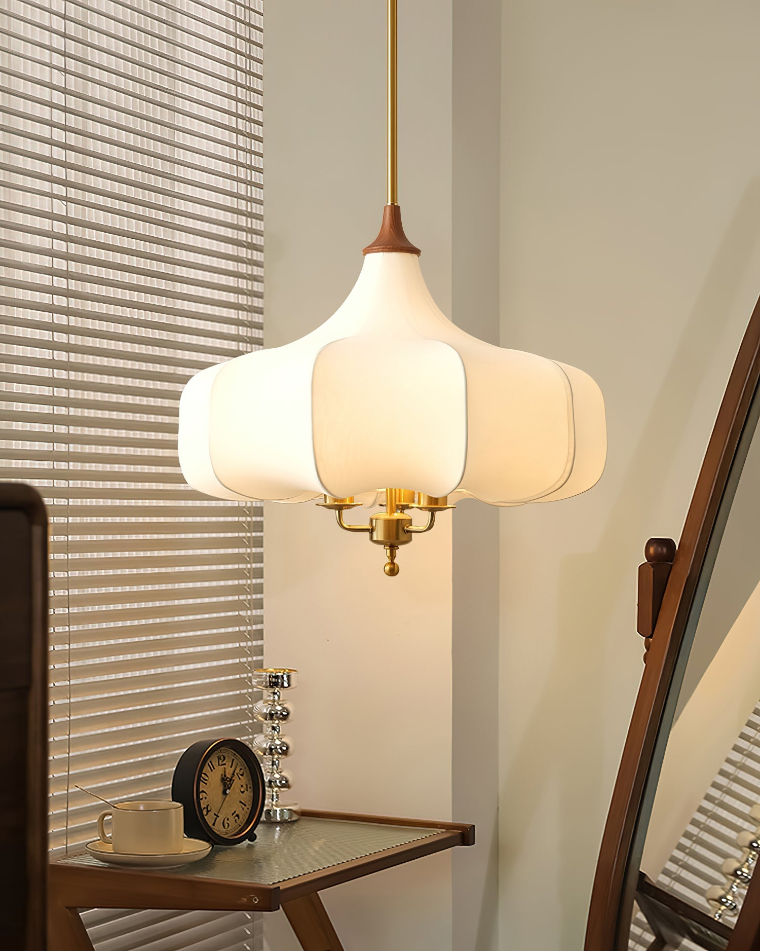 Aurora Bloom Pendant Light - Blowlighting