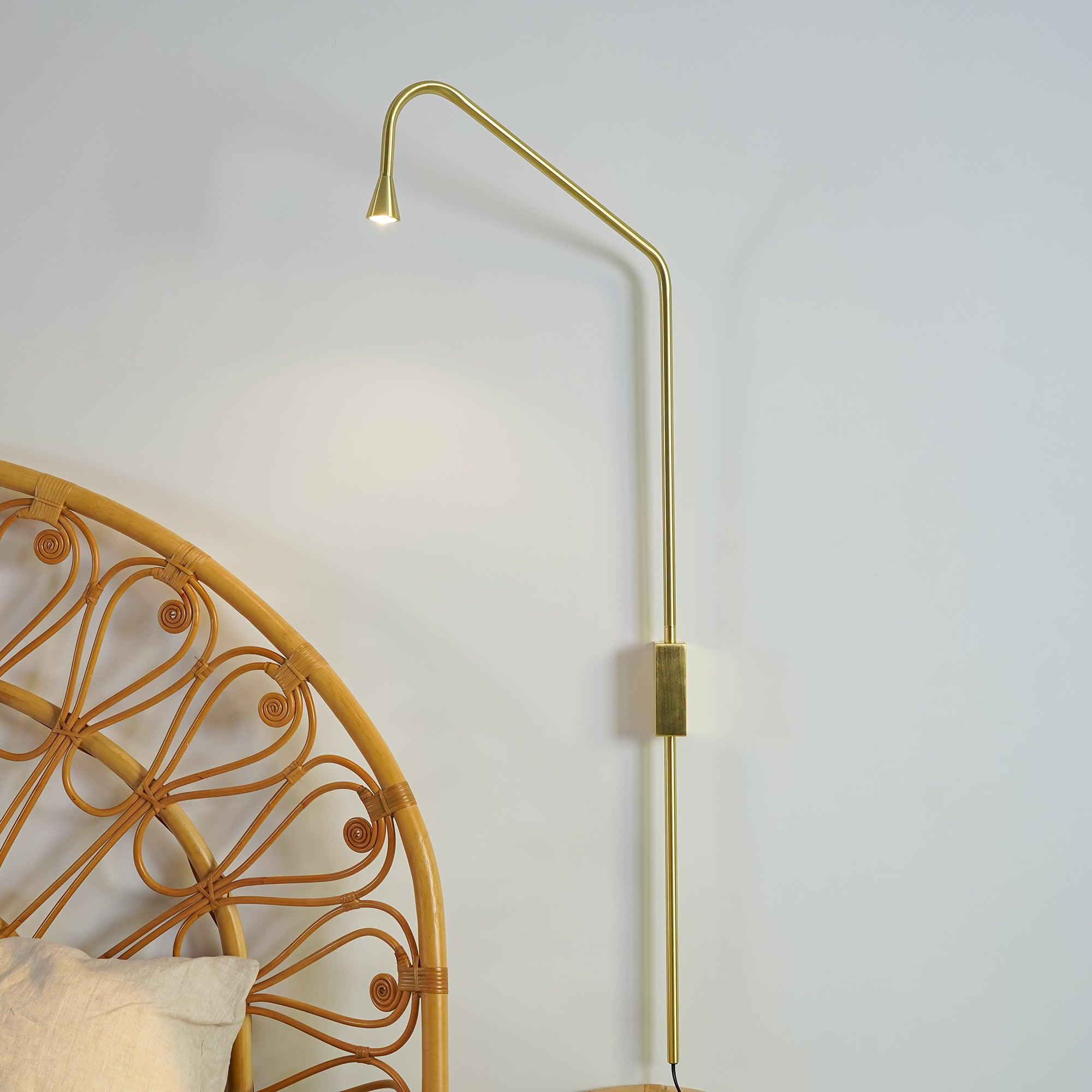 Pureform Wall Lamp - Blowlighting