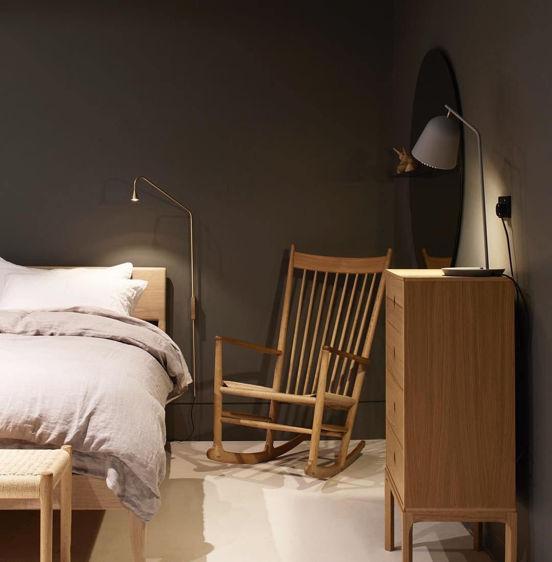 Pureform Wall Lamp - Blowlighting