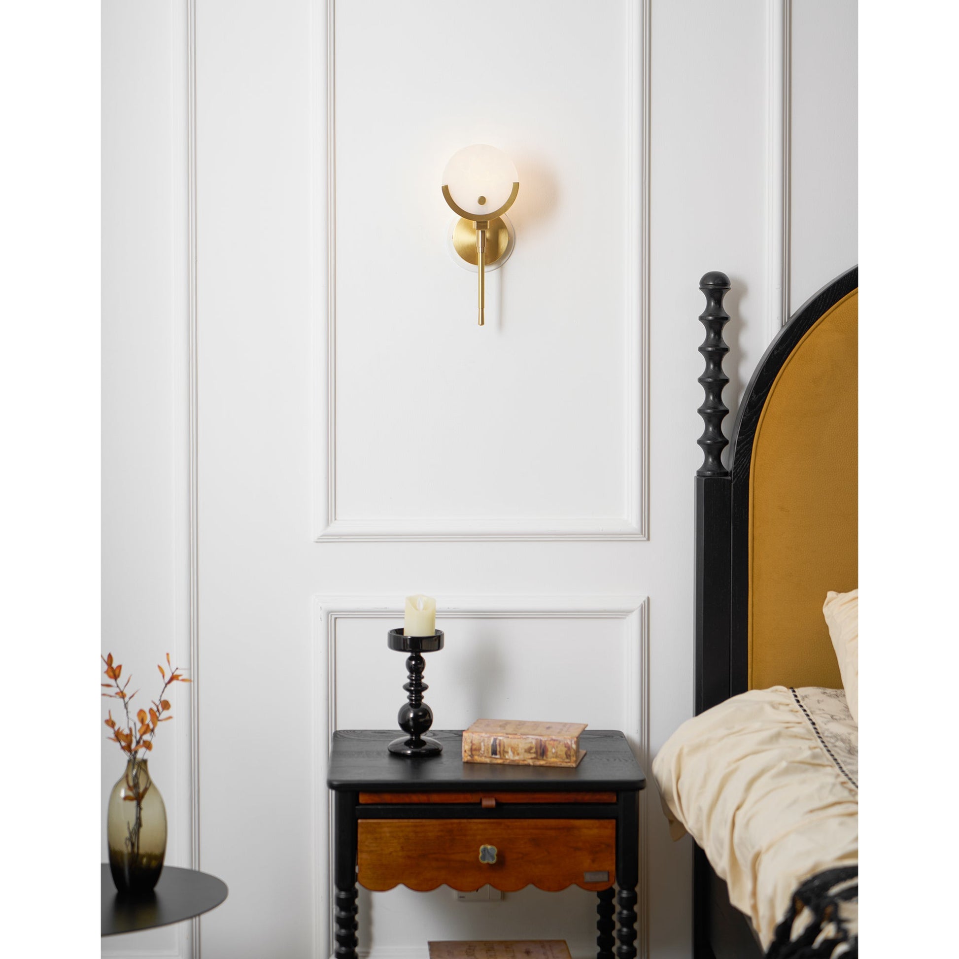 Zavarara Sphere Alabaster Wall Light - Blowlighting
