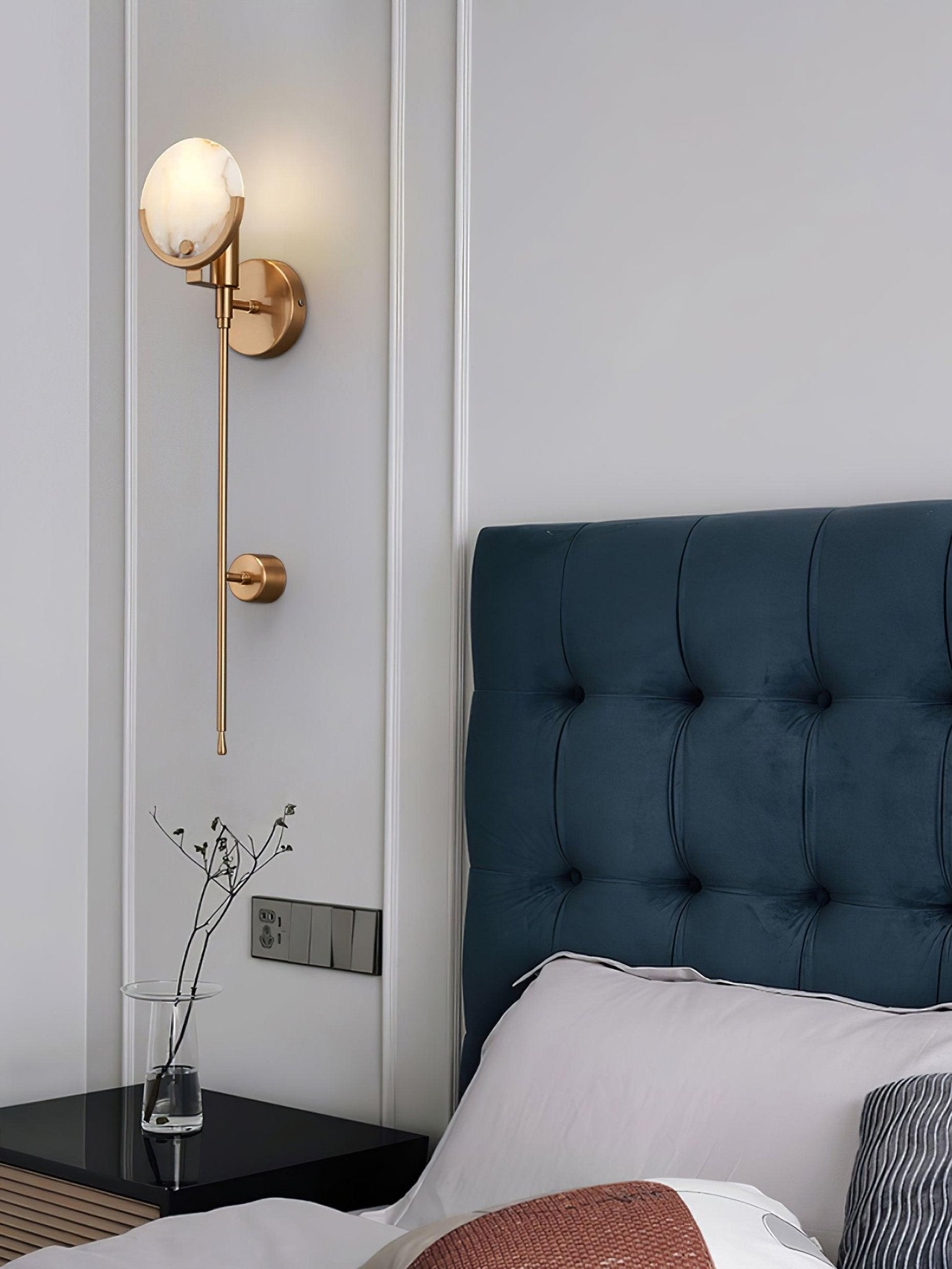 Zavarara Sphere Alabaster Wall Light - Blowlighting