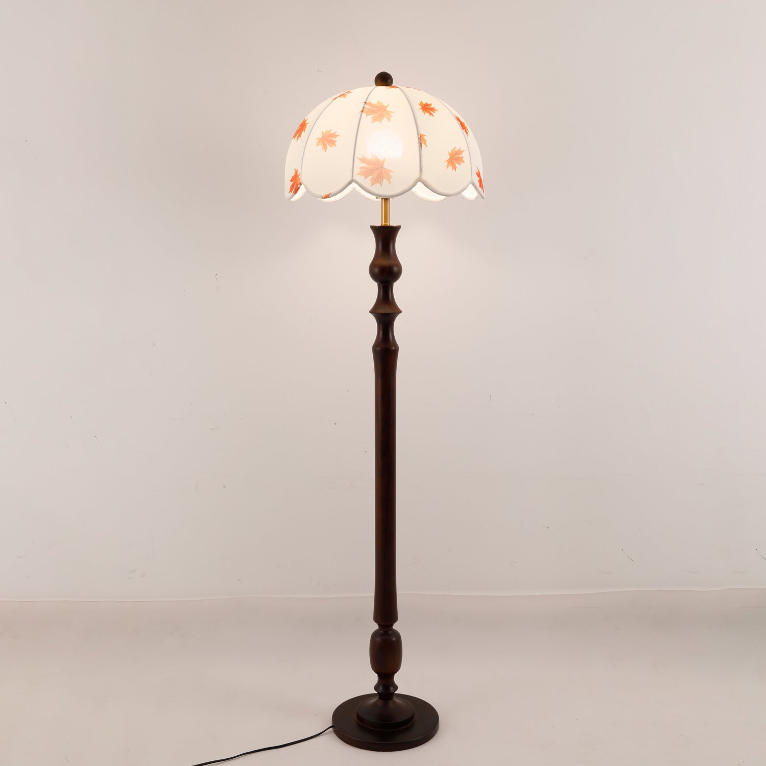 Avery Floor Lamp - Blowlighting