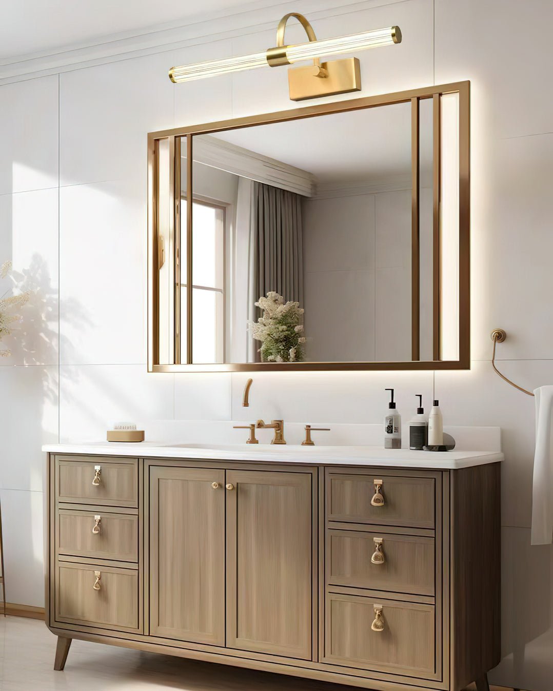 Avery Wall Light - Blowlighting