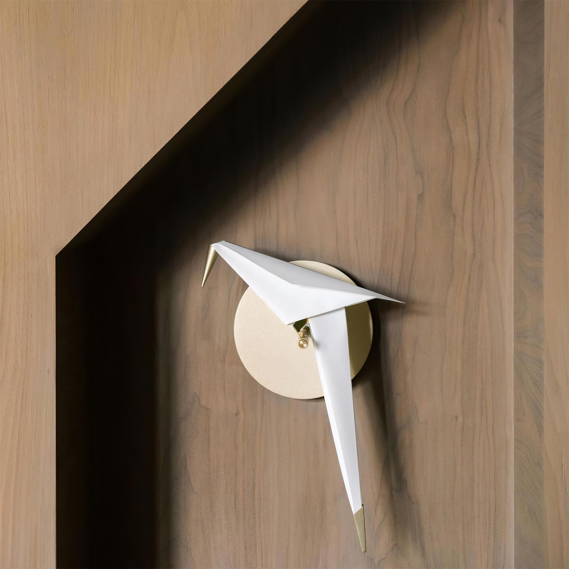 Avian Serenity Wall Lamp - Blowlighting