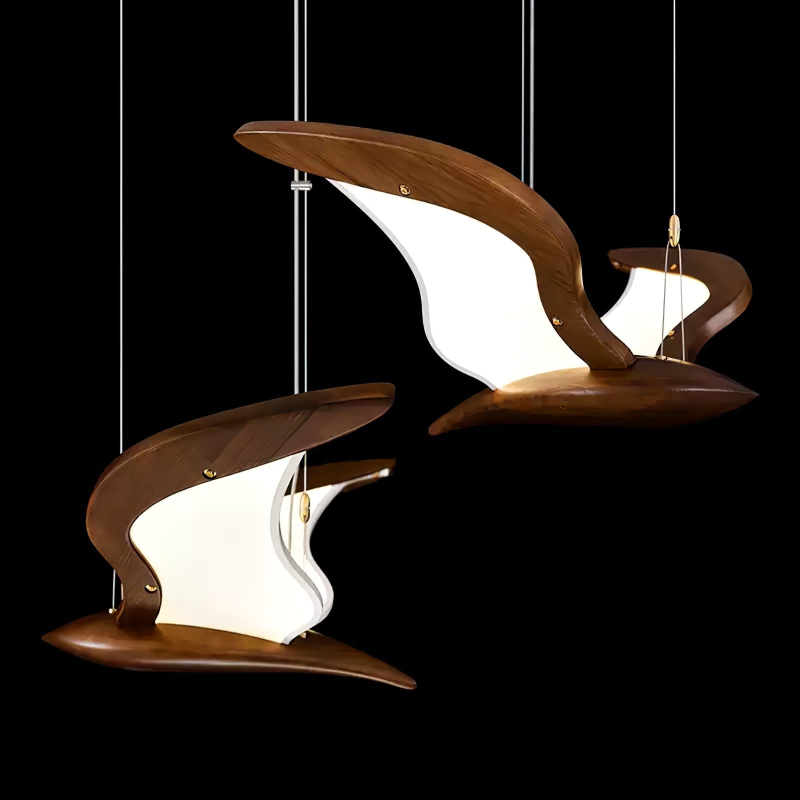 Lyvynia Organic Wood Pendant Light - Blowlighting