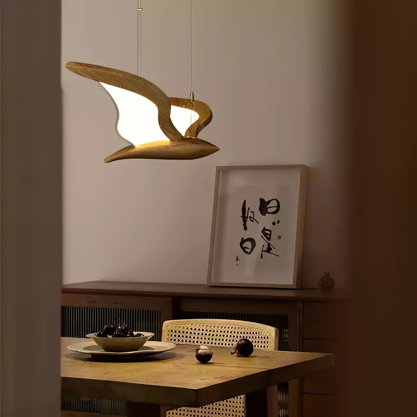 Lyvynia Organic Wood Pendant Light - Blowlighting