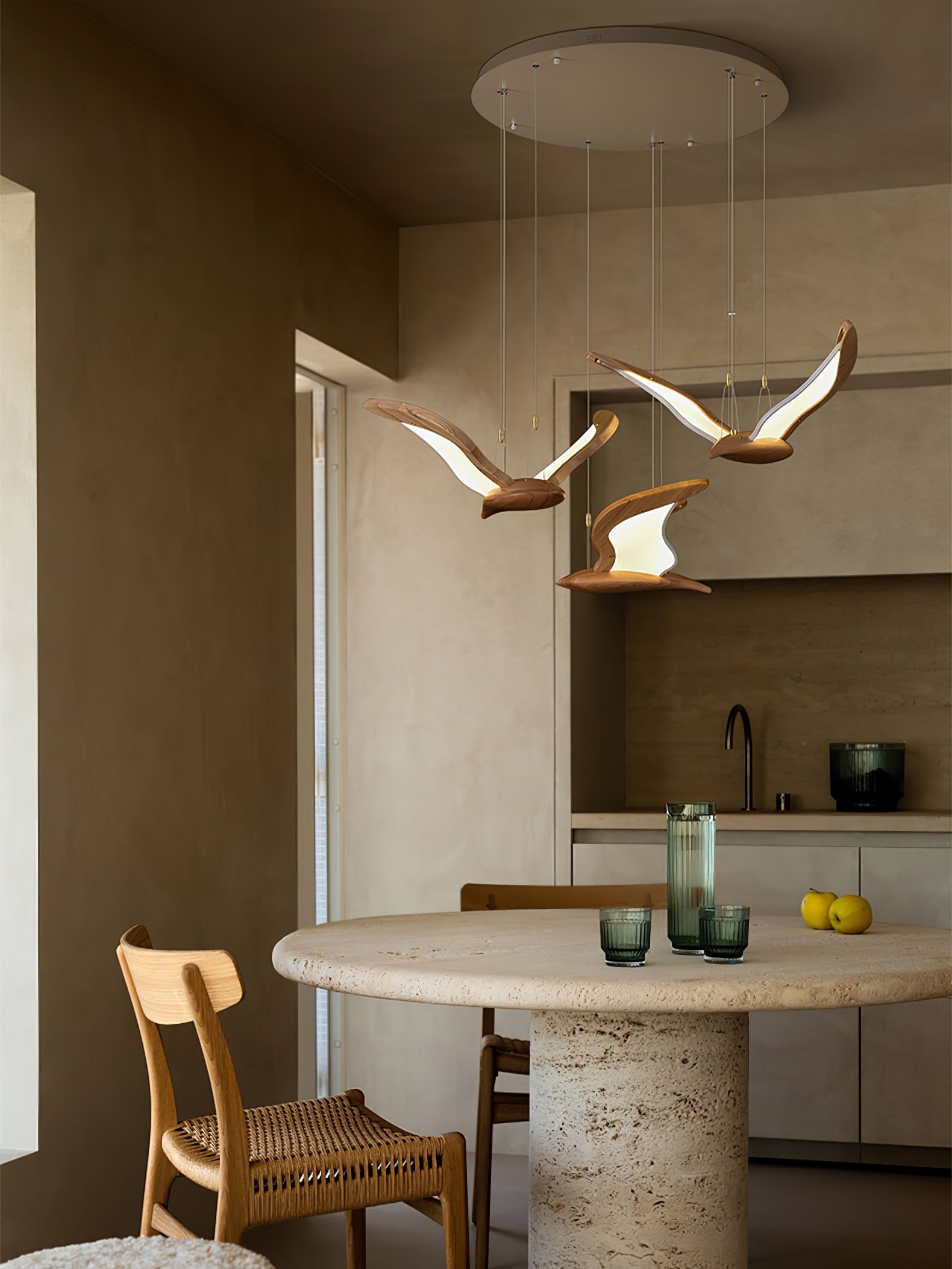Lyvynia Organic Wood Pendant Light - Blowlighting