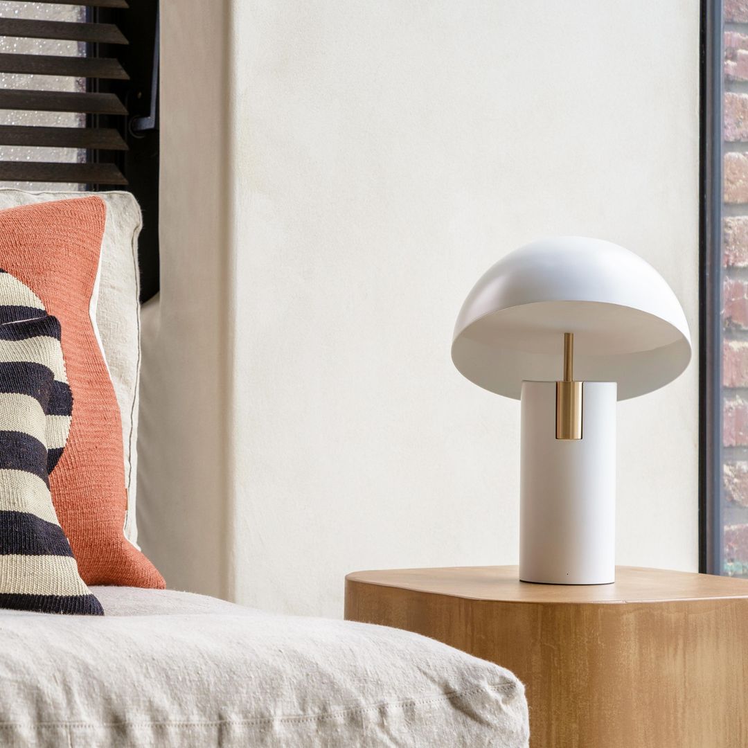 Avo Table Lamp - Blowlighting