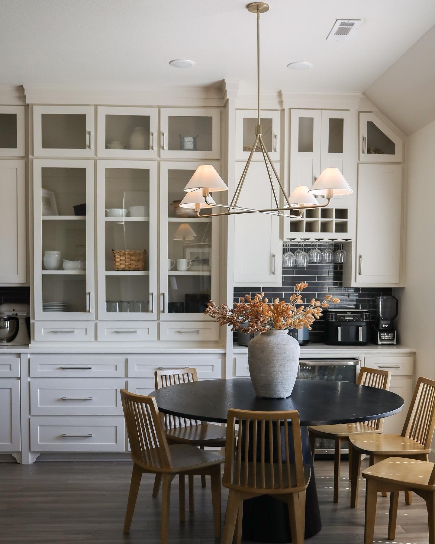 Aurora Chandelier Cone Shade Minimalist - Blowlighting
