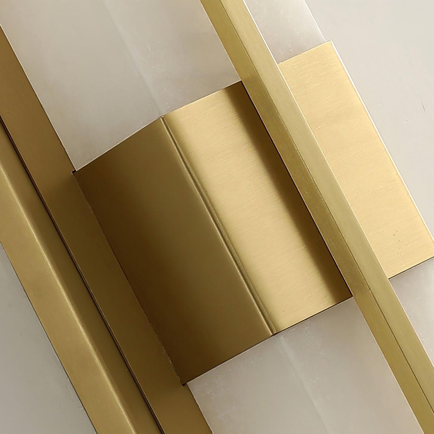 Lylirel Rectangular Alabaster Wall Light - Blowlighting