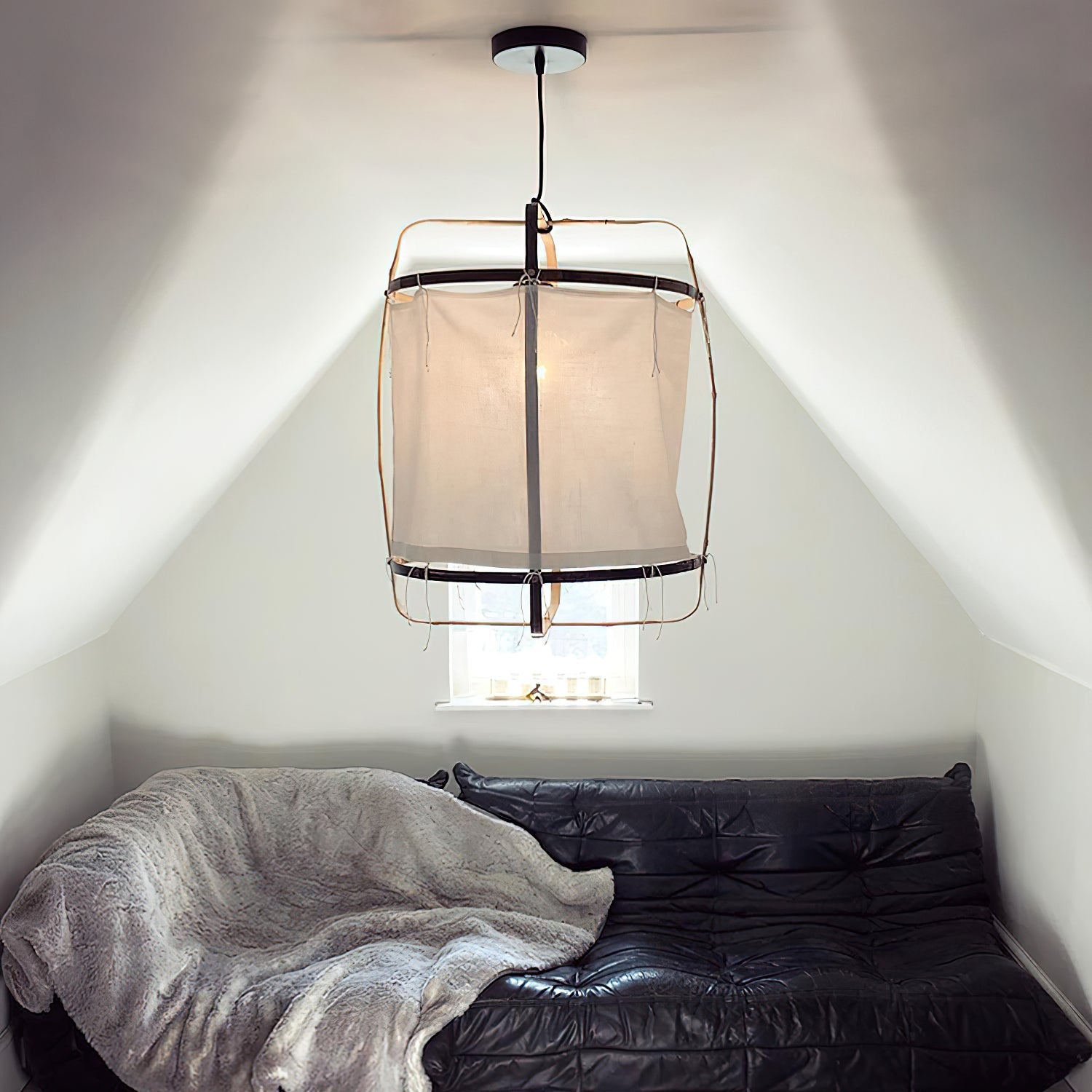 Ay illuminate Pendant Light - Blowlighting